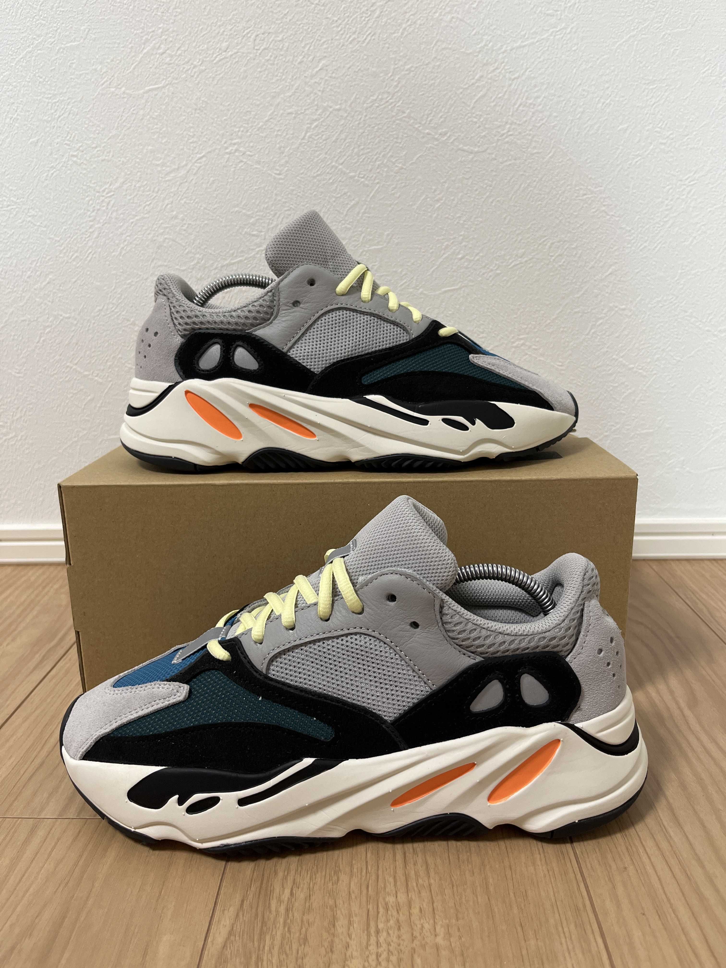 adidas YEEZY Boost 700 "Wave Runner"