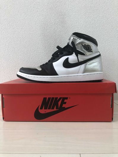 Nike Women's Air Jordan 1 Retro High OG "Silver Toe"