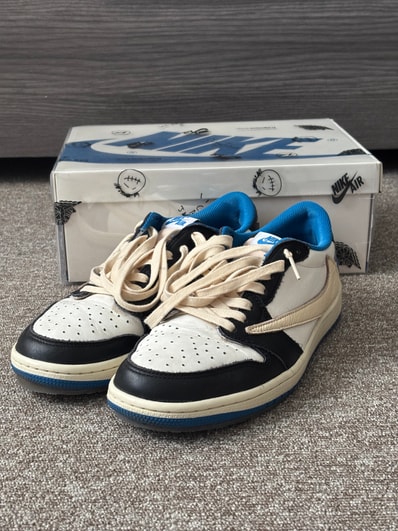 Travis Scott × fragment design × Nike Air Jordan 1 Low OG SP "Military Blue"