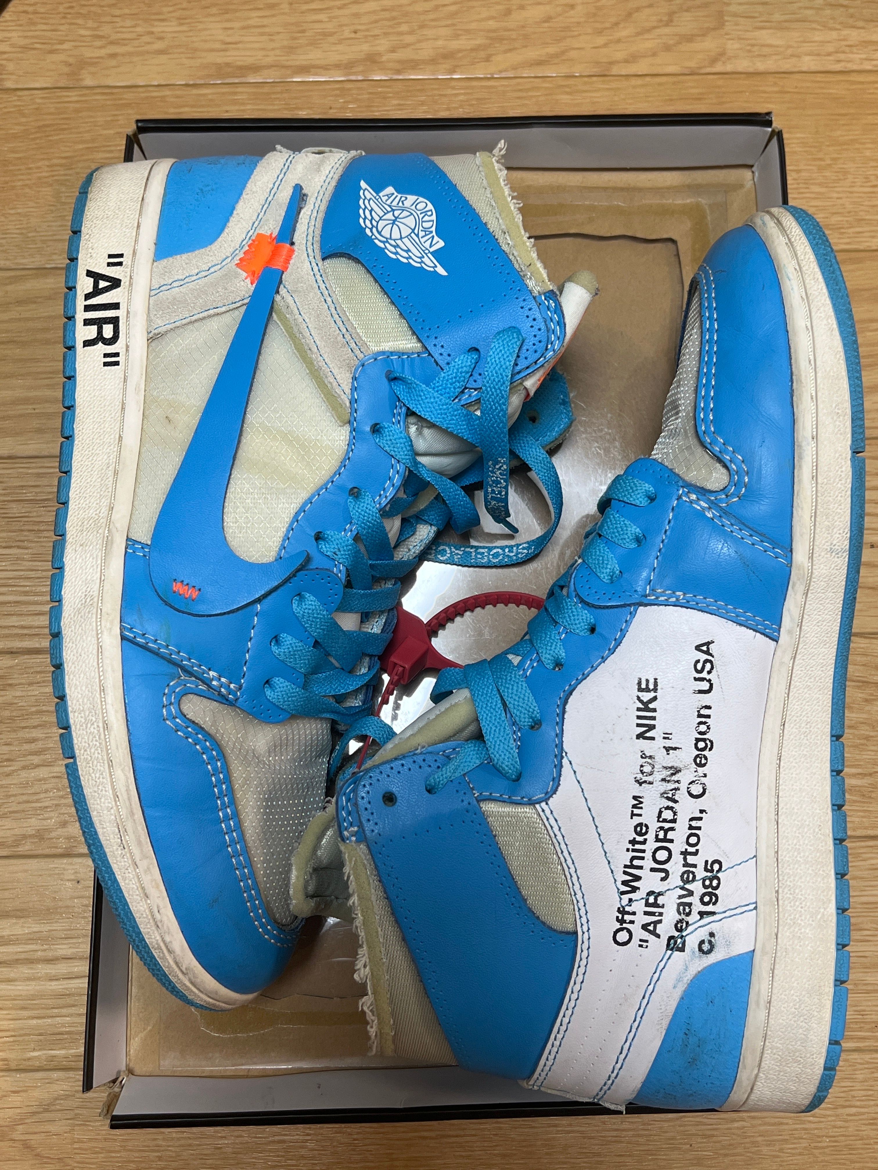 Off-White × Nike Air Jordan 1 High UNC "White/Dark Powder Blue"