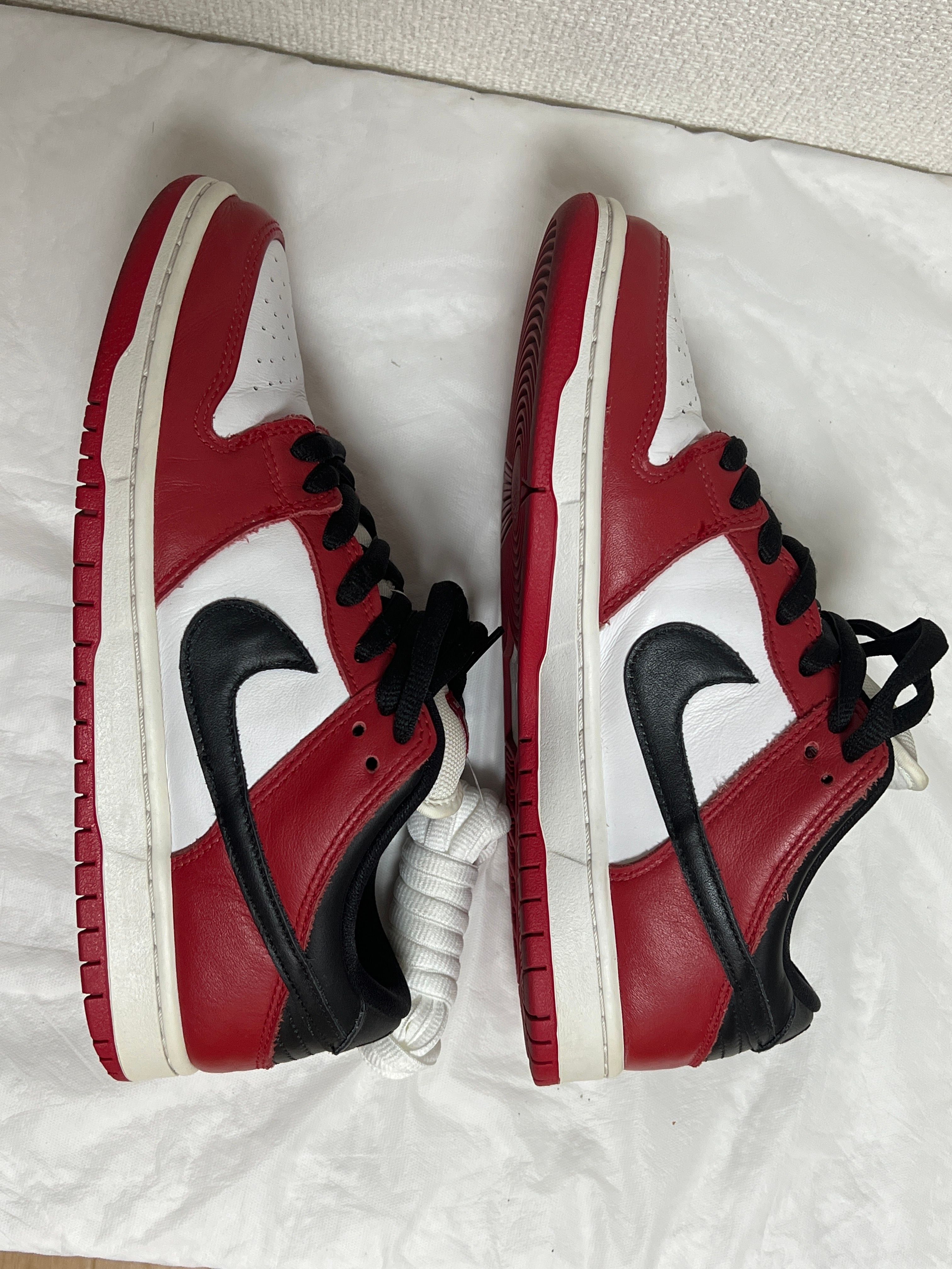 Nike SB Dunk Low Pro "J-Pack Chicago/Varsity Red and White"