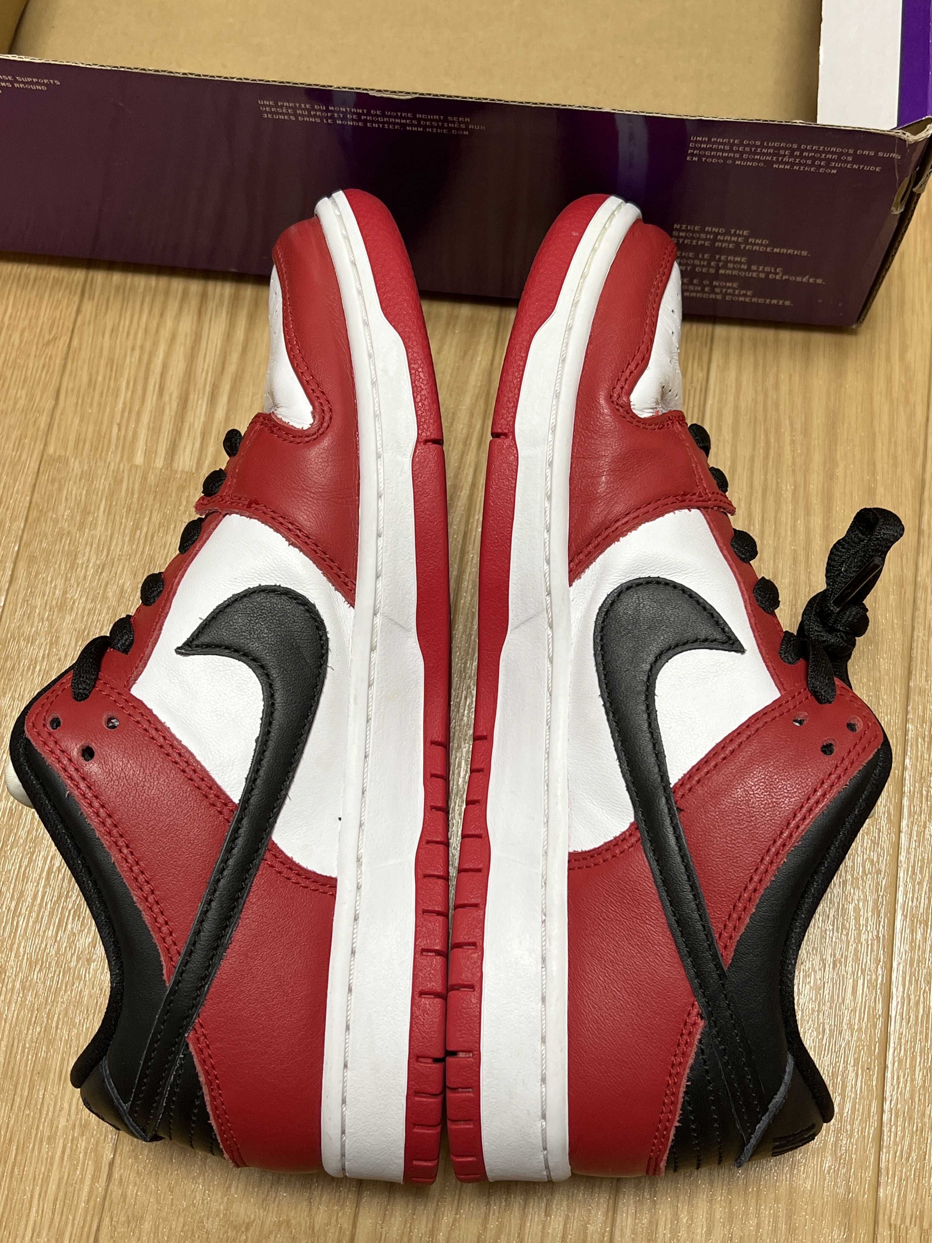 Nike SB Dunk Low Pro "J-Pack Chicago/Varsity Red and White"