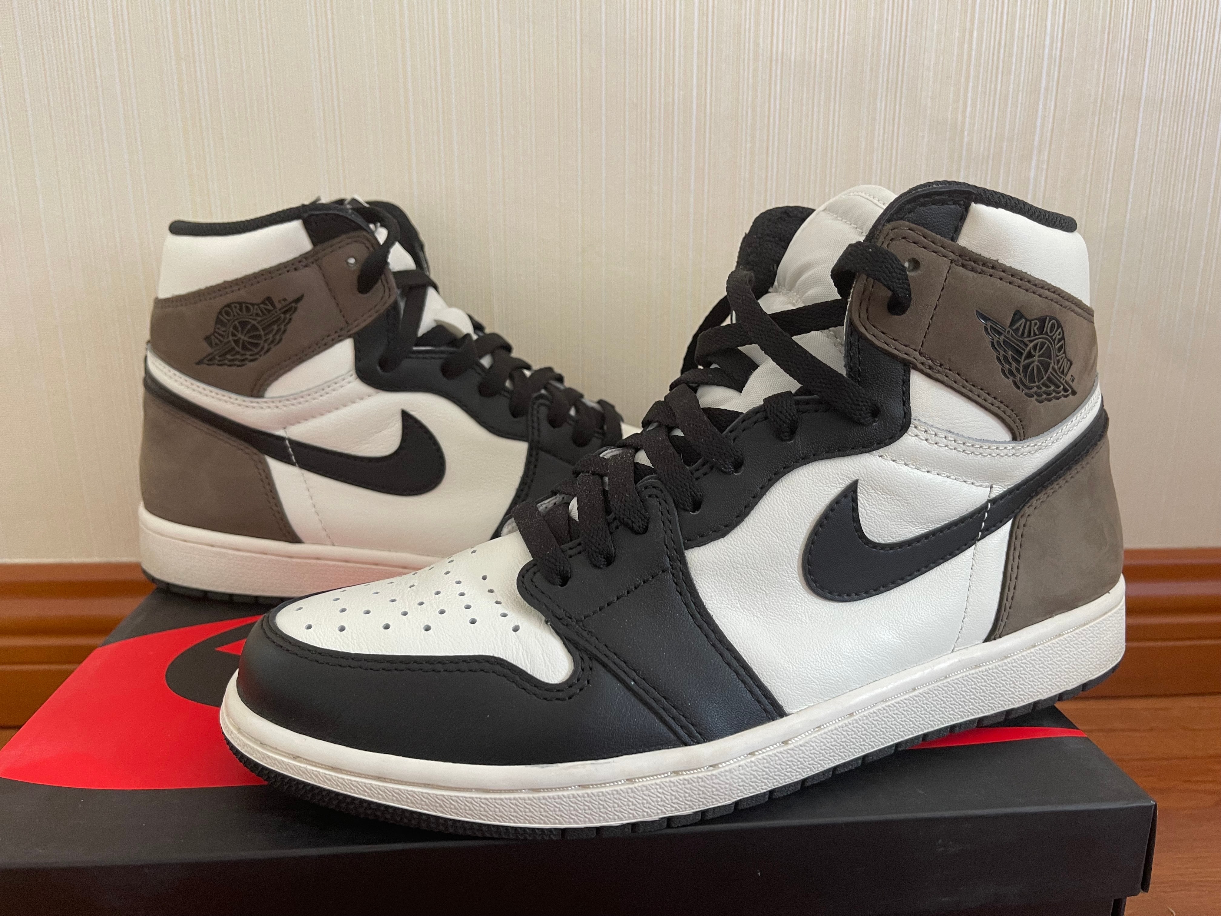 Nike Air Jordan 1 High OG "Sail/Dark Mocha/Black"