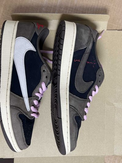 Travis Scott × Nike Air Jordan 1 Low OG SP-T "Black/Dark Mocha"