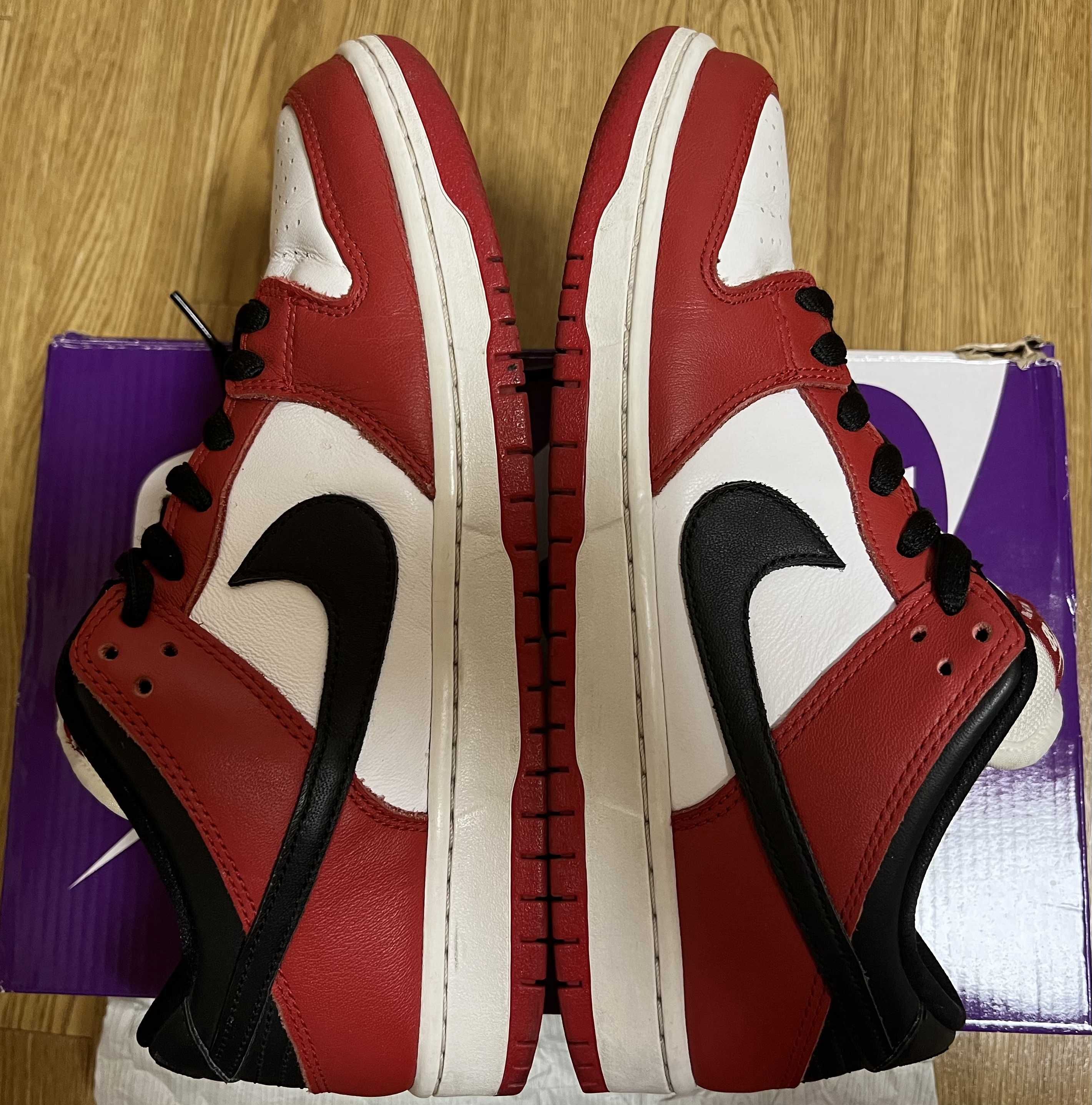 Nike SB Dunk Low Pro "J-Pack Chicago/Varsity Red and White"