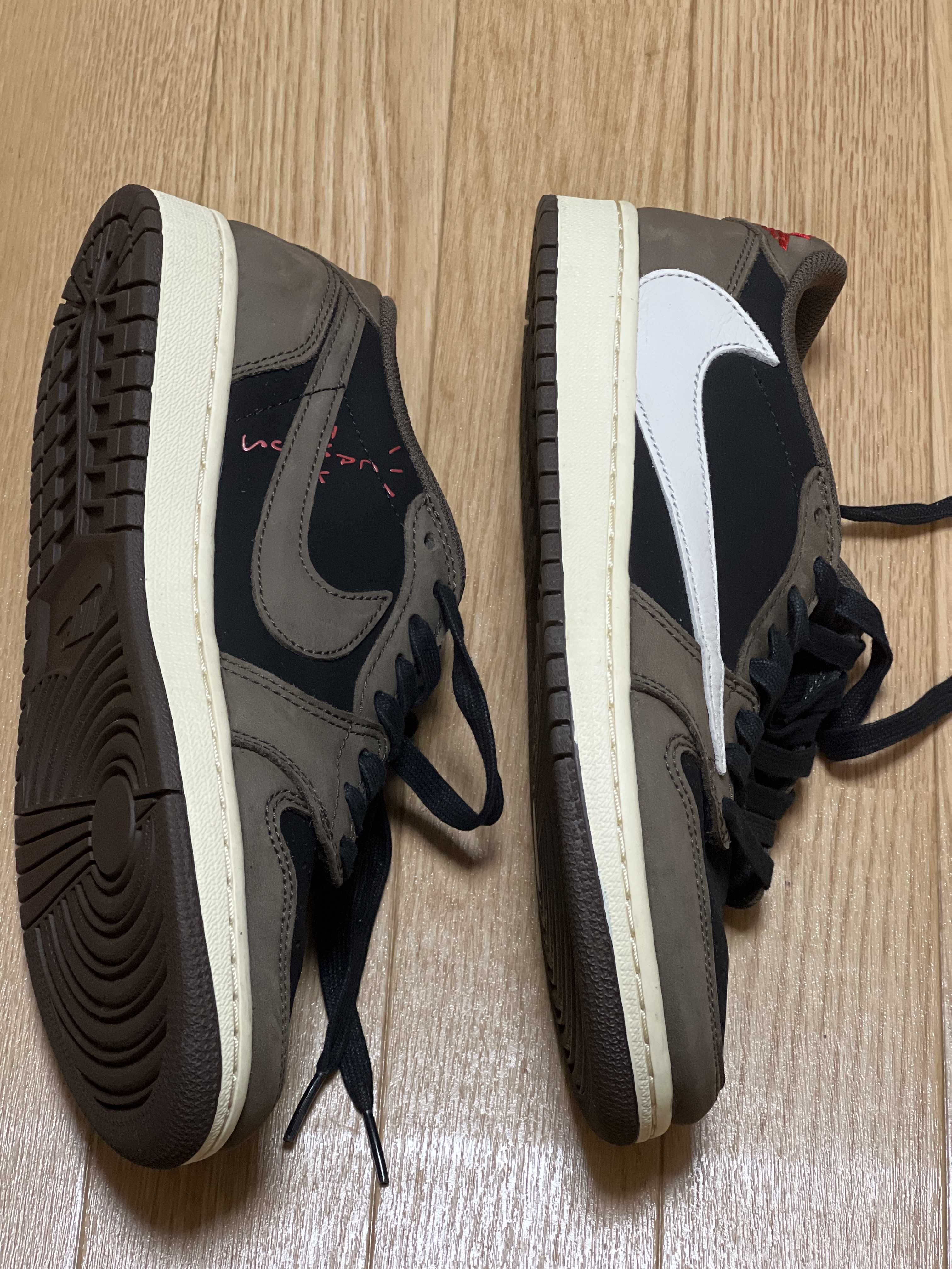 Travis Scott × Nike Air Jordan 1 Low OG SP-T "Black/Dark Mocha"