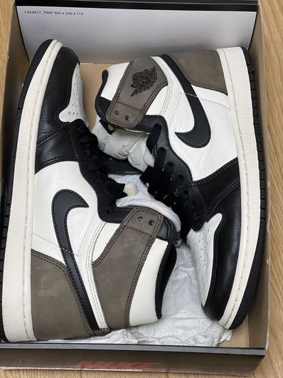 Nike Air Jordan 1 High OG "Sail/Dark Mocha/Black"