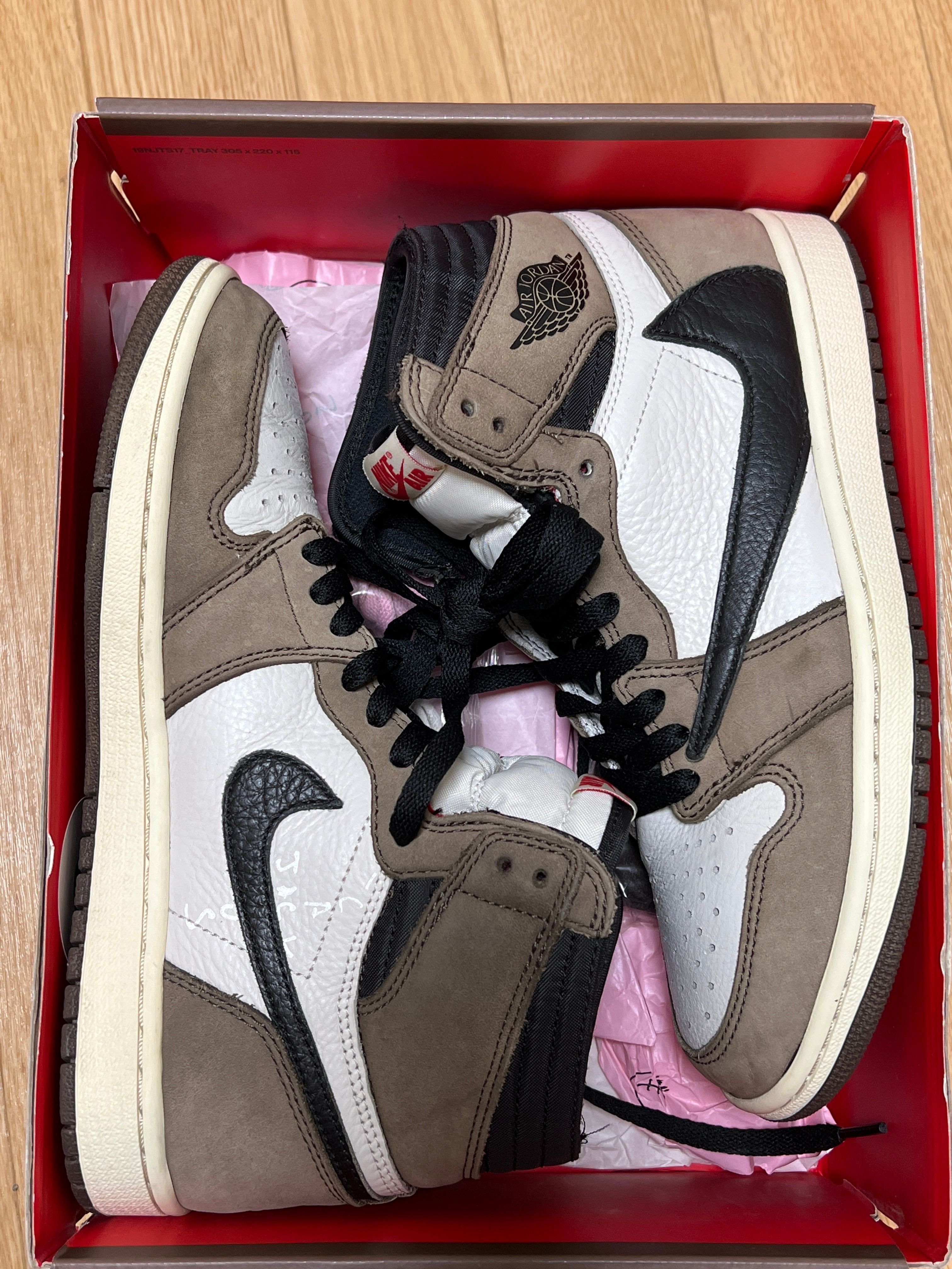 Travis Scott × Nike Air Jordan 1 Retro High OG TS SP "Sail/Dark Mocha"