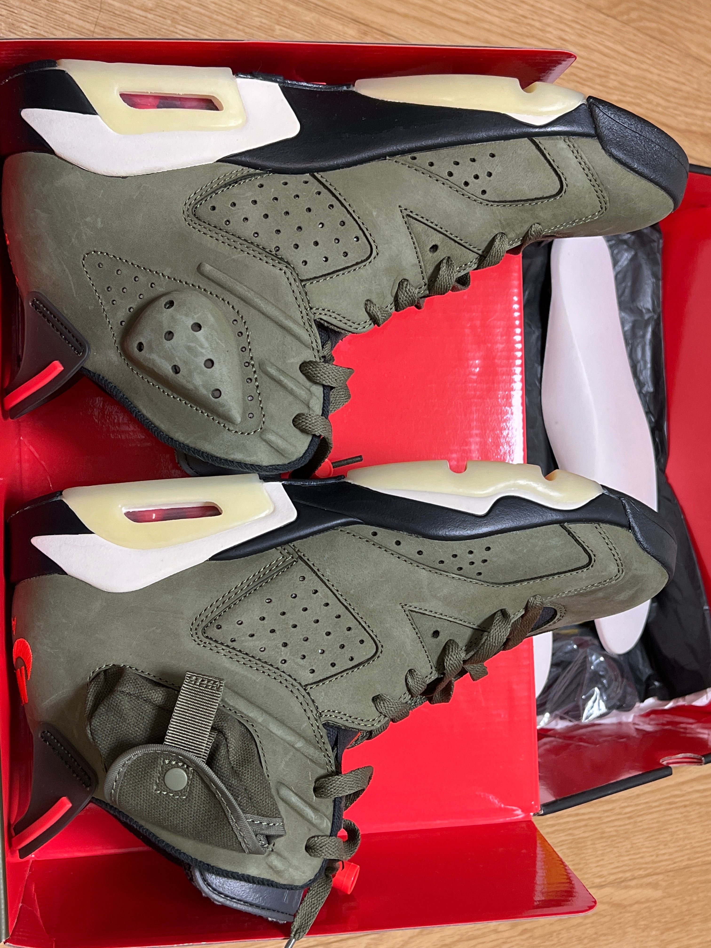Travis Scott × Nike Air Jordan 6 Retro "Medium Olive"