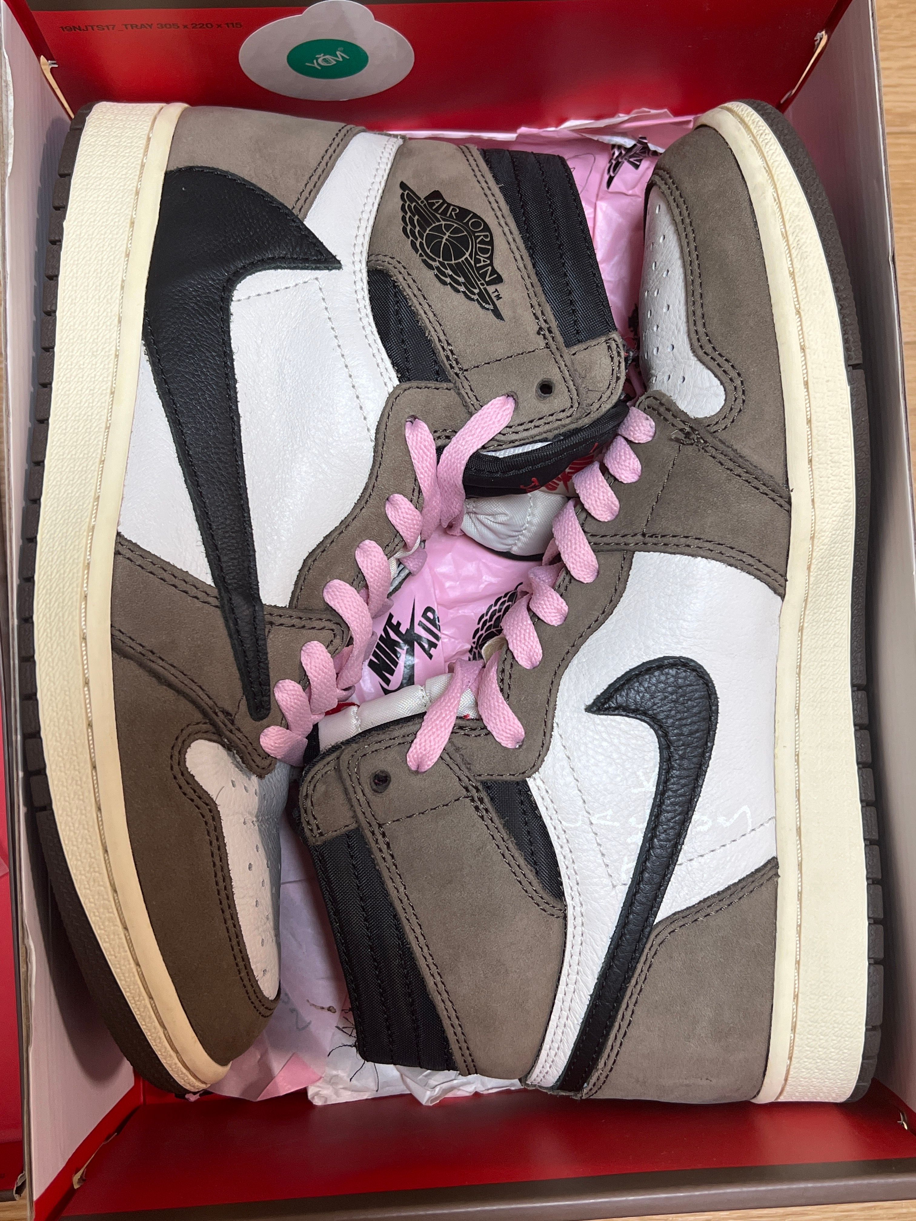 Travis Scott × Nike Air Jordan 1 Retro High OG TS SP "Sail/Dark Mocha"