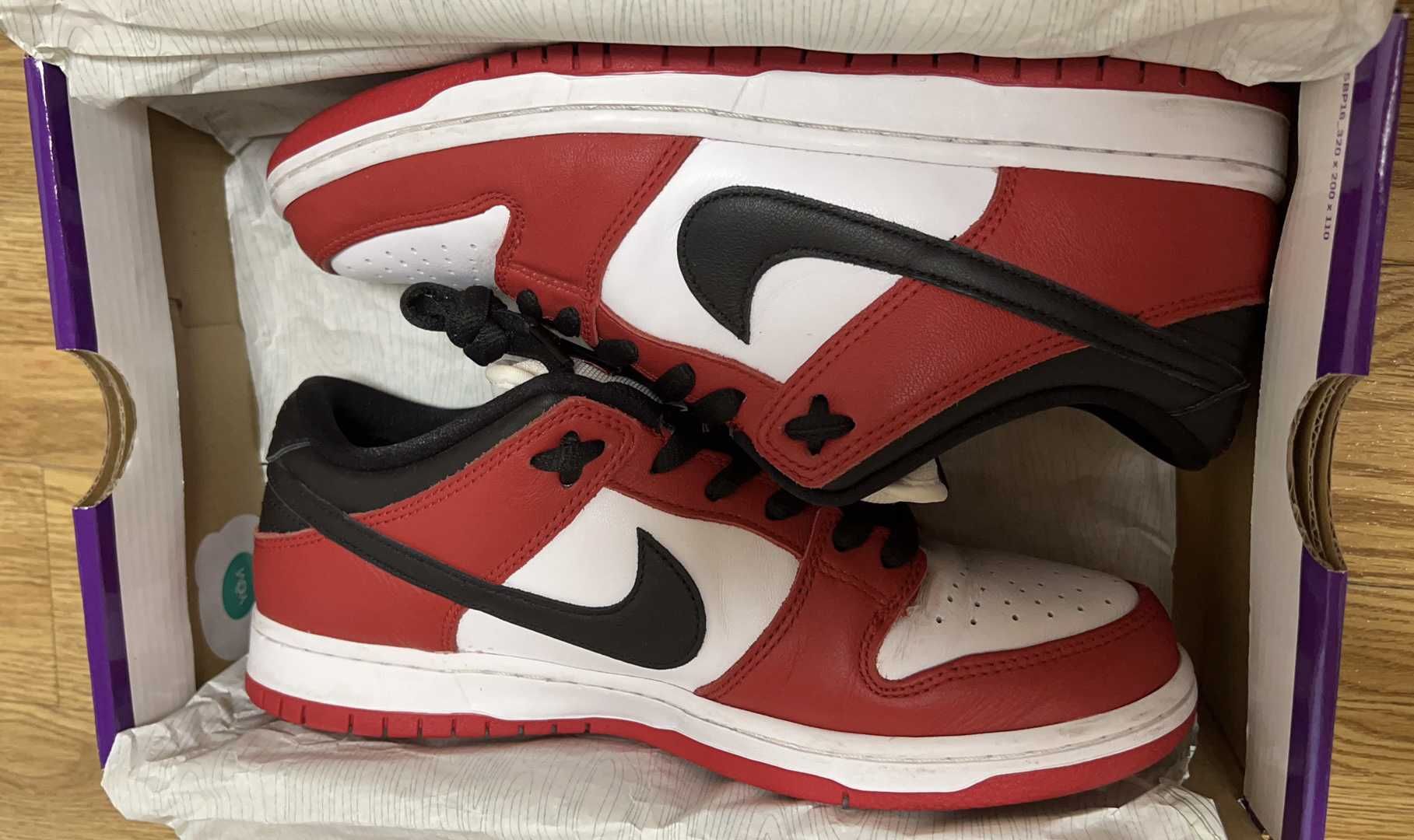 Nike SB Dunk Low Pro "J-Pack Chicago/Varsity Red and White"