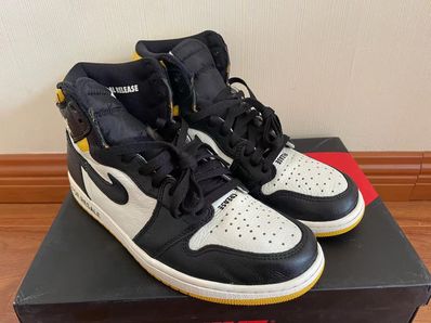 Nike Air Jordan 1 Retro High (NOT FOR RESALE) "Varsity Maize"