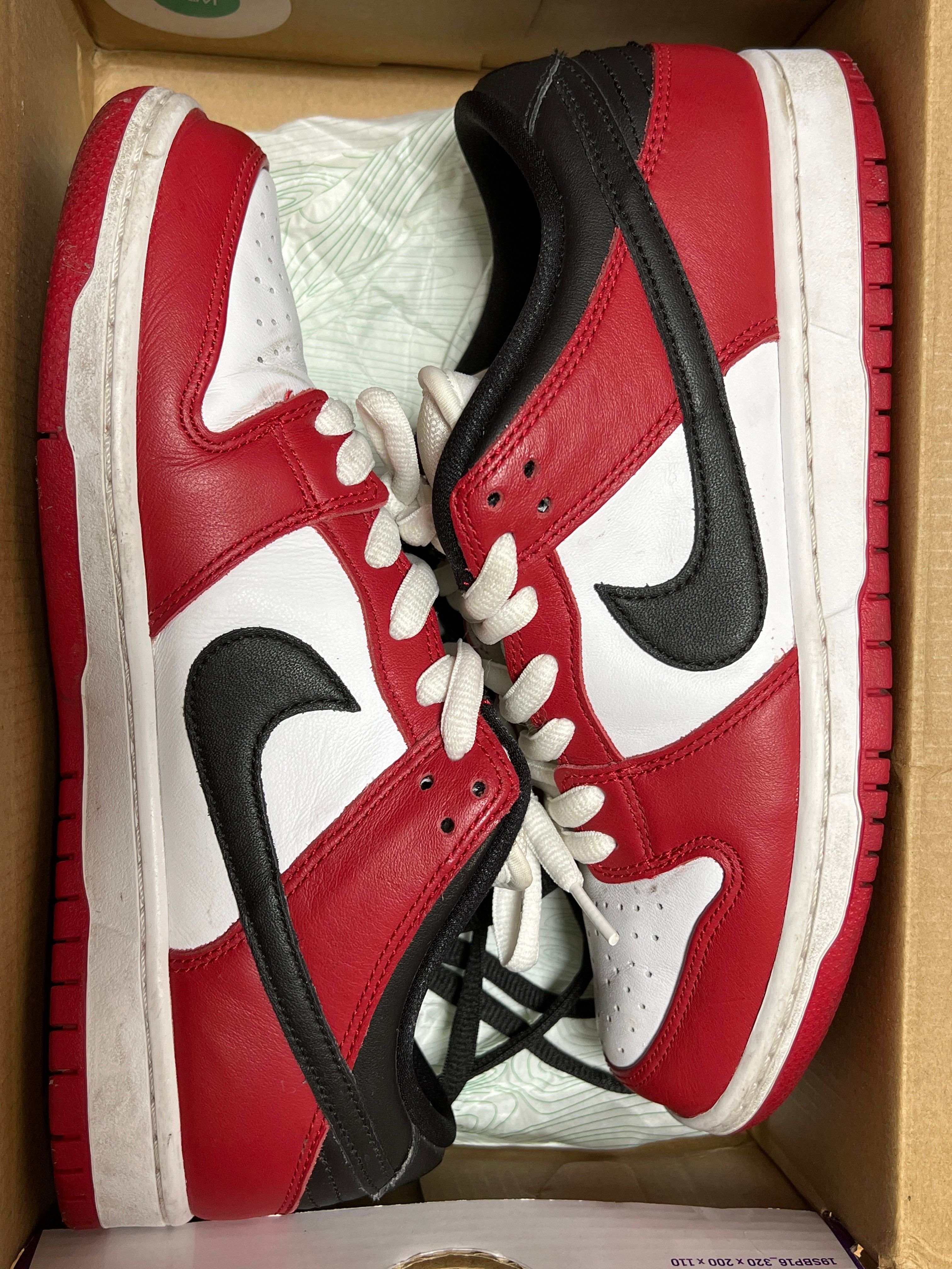 Nike SB Dunk Low Pro "J-Pack Chicago/Varsity Red and White"
