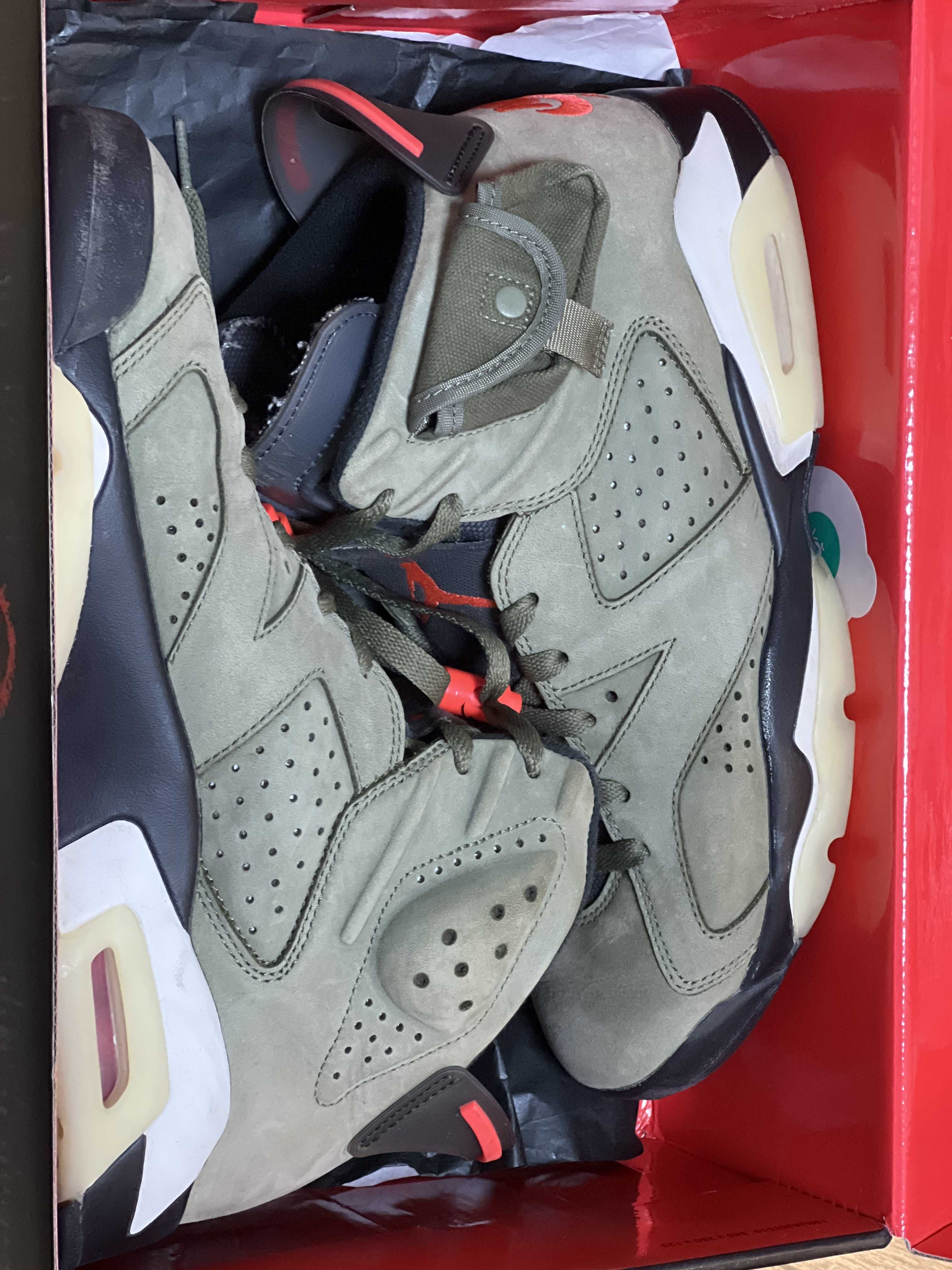 Travis Scott × Nike Air Jordan 6 Retro "Medium Olive"