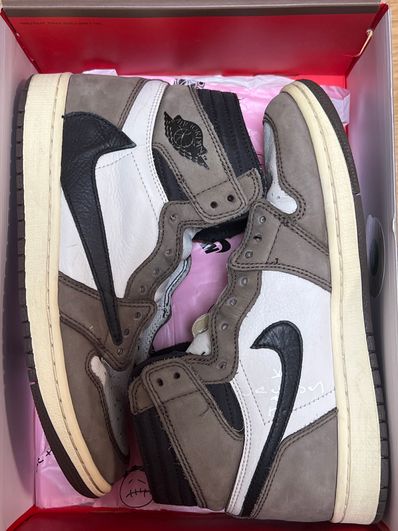 Travis Scott × Nike Air Jordan 1 Retro High OG TS SP "Sail/Dark Mocha"