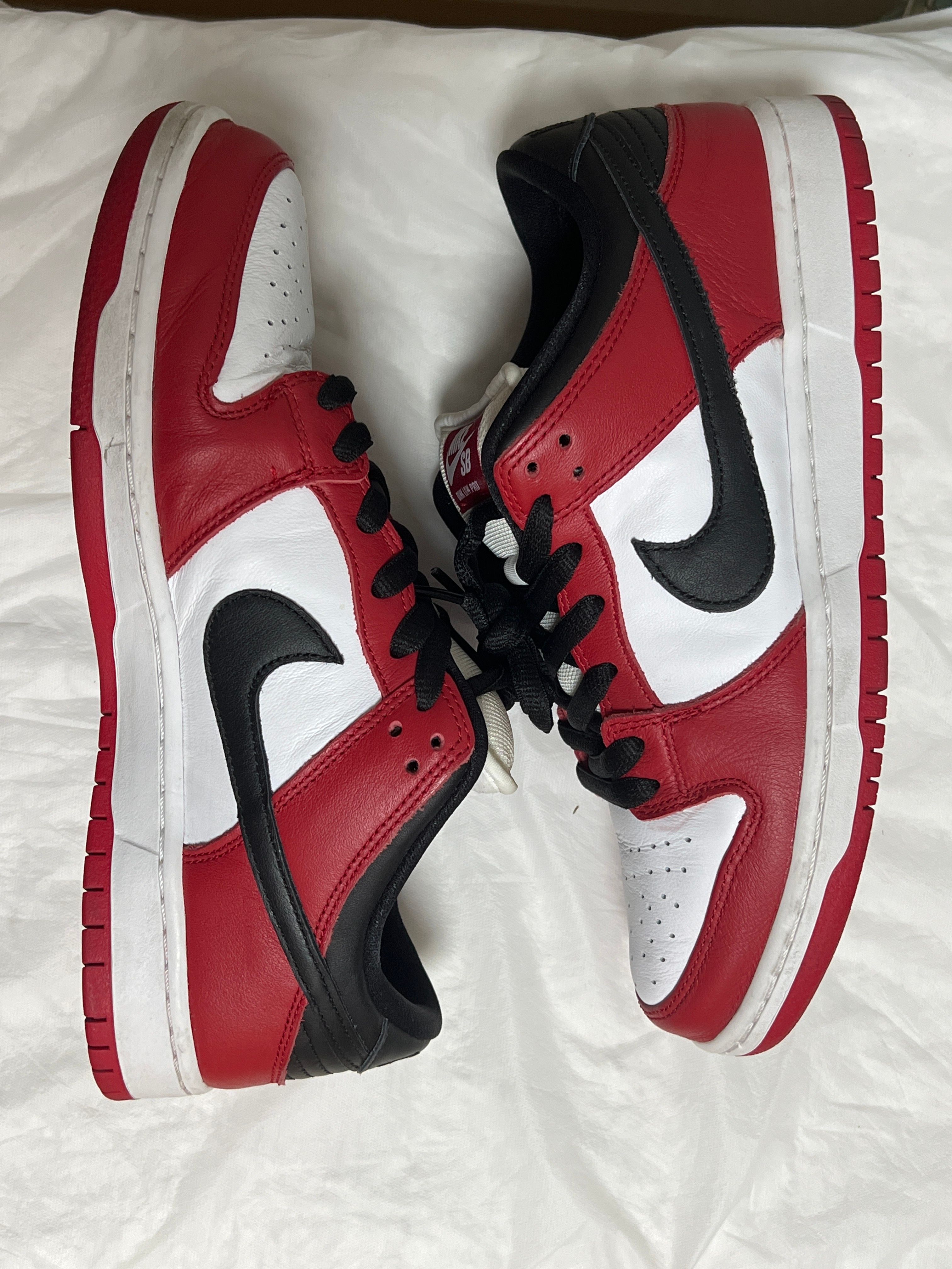 Nike SB Dunk Low Pro "J-Pack Chicago/Varsity Red and White"