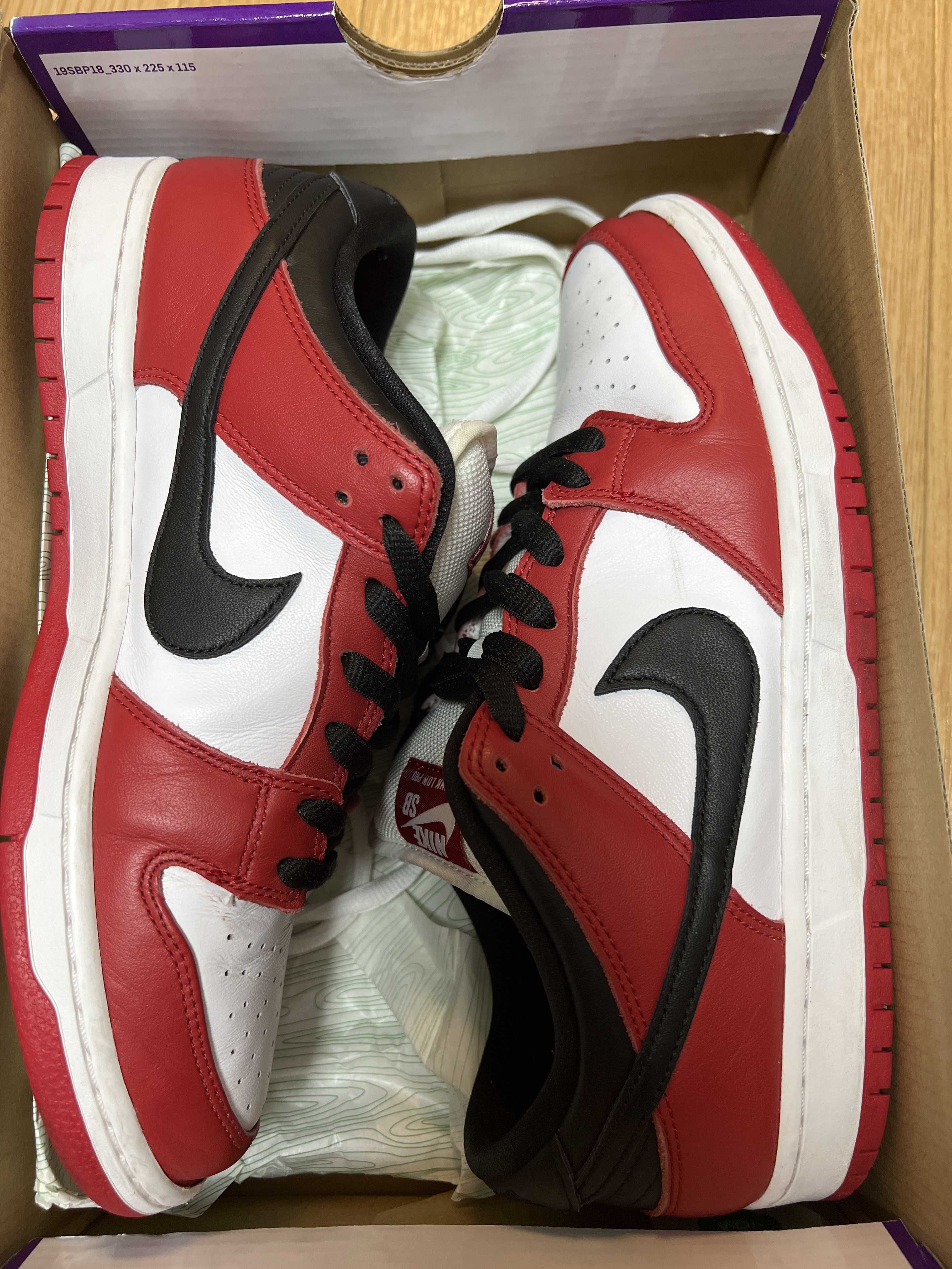 Nike SB Dunk Low Pro "J-Pack Chicago/Varsity Red and White"