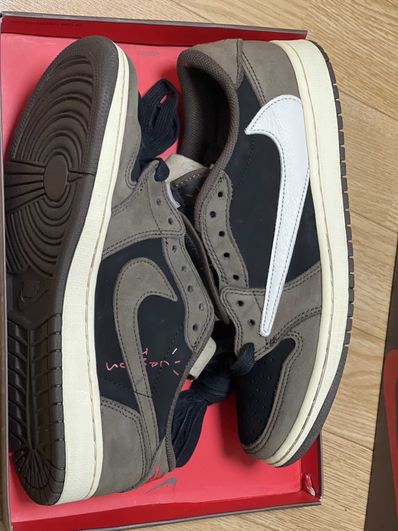 Travis Scott × Nike Air Jordan 1 Low OG SP-T "Black/Dark Mocha"