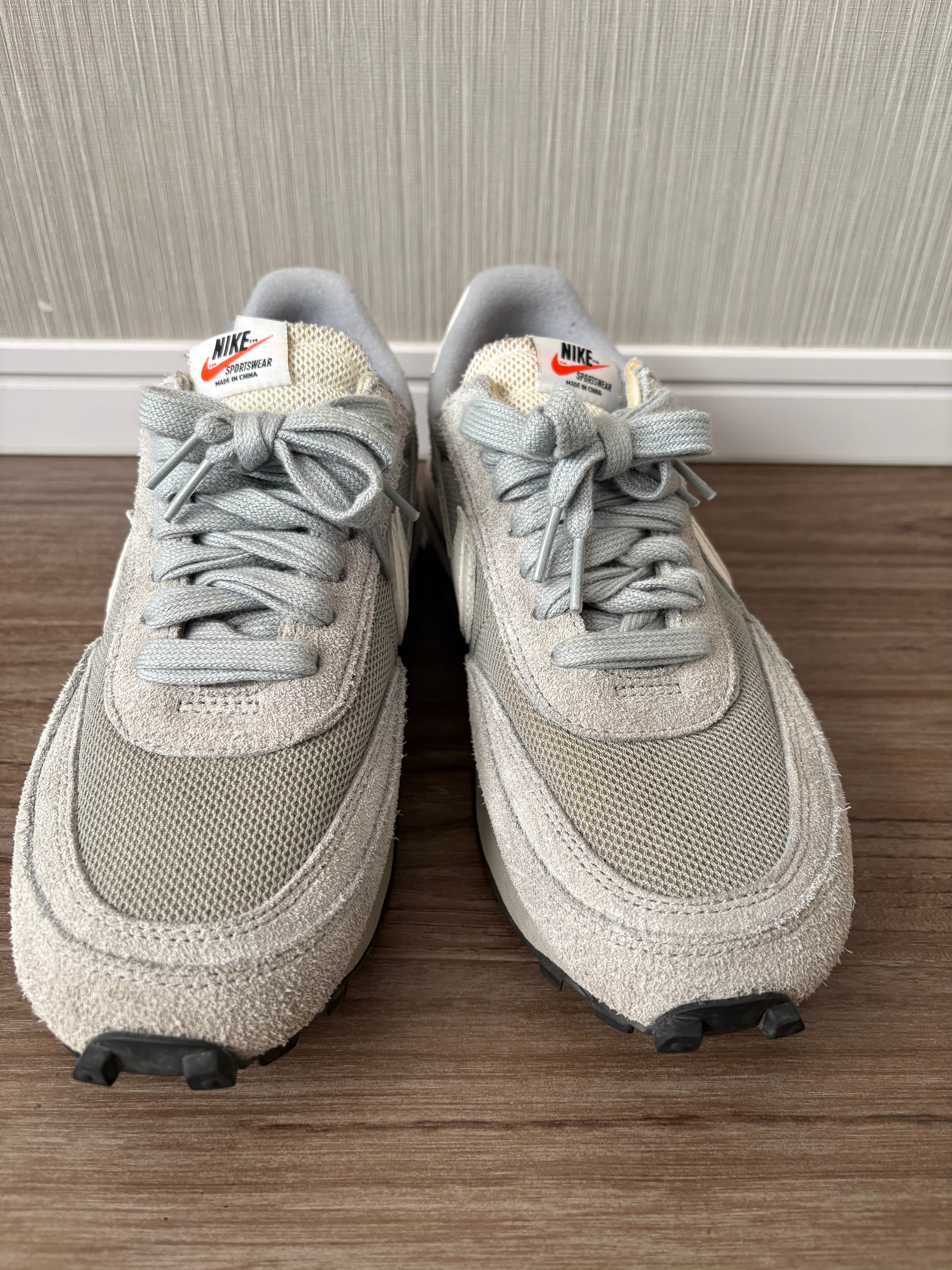 fragment design × sacai × Nike LD Waffle "Light Smoke Grey"