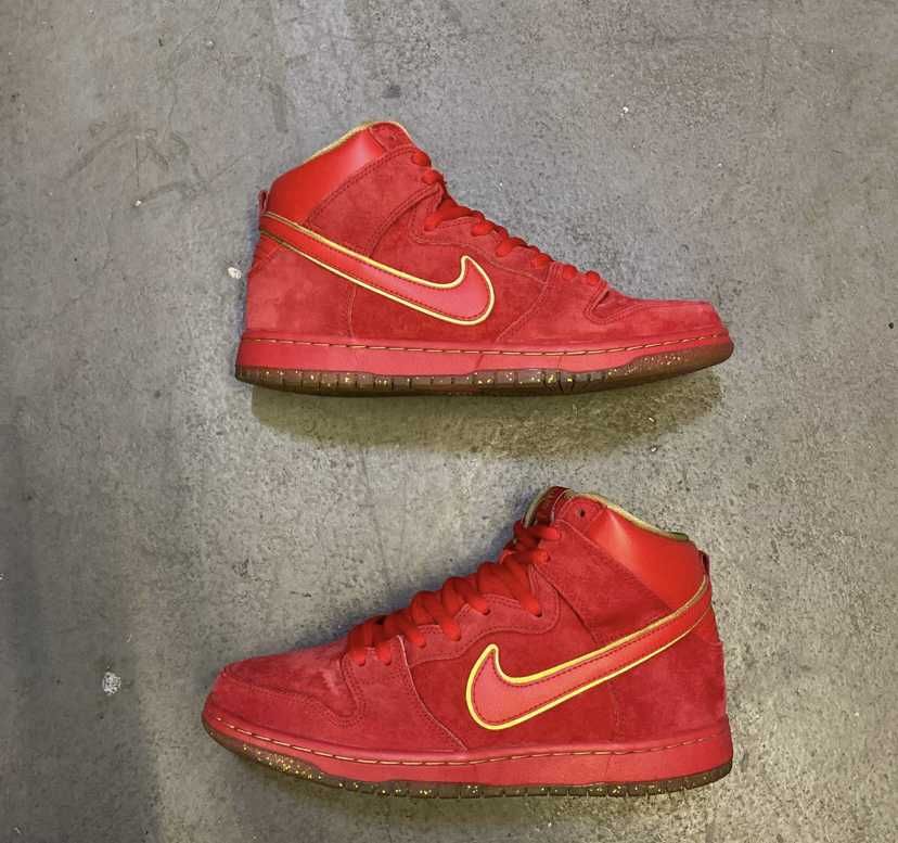 Nike SB Dunk High "Chinese New Year"