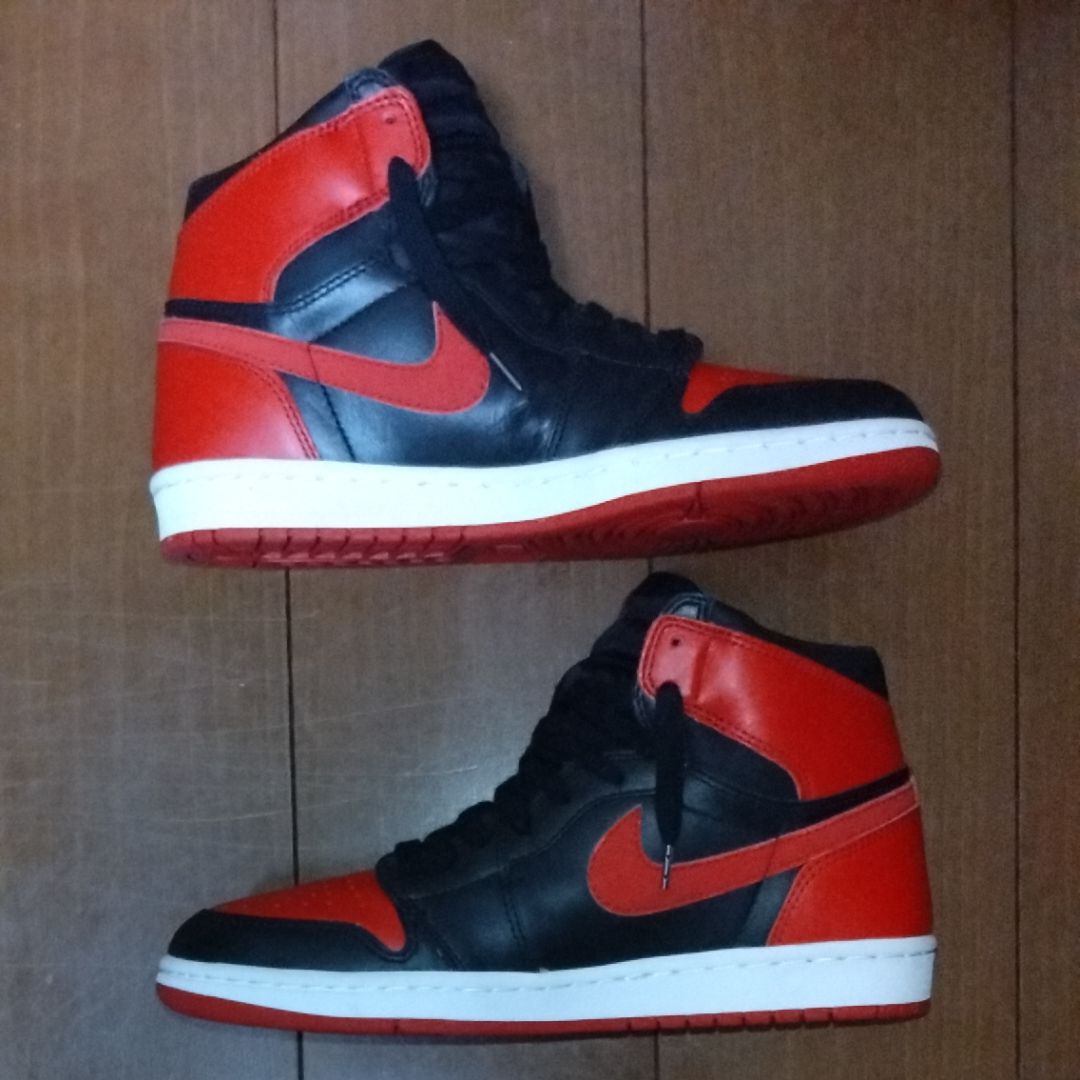 Nike Air Jordan 1 Retro High "Black Varsity Red/Bred"(2001)