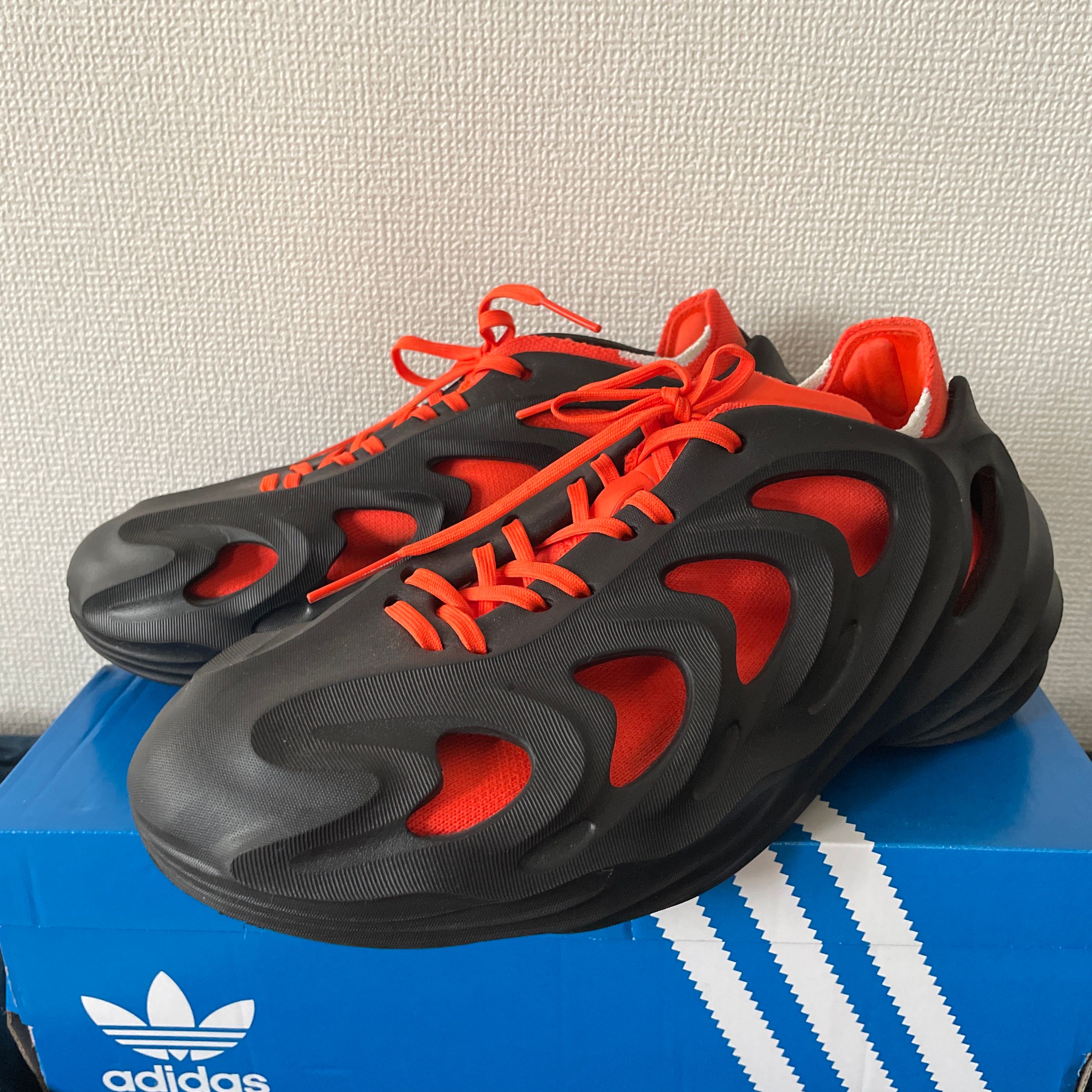 アディダス アディフォーム Q "コアブラック"