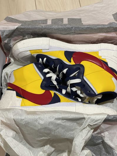 sacai × Nike Blazer Mid "Varsity Maize/Varsity Red"