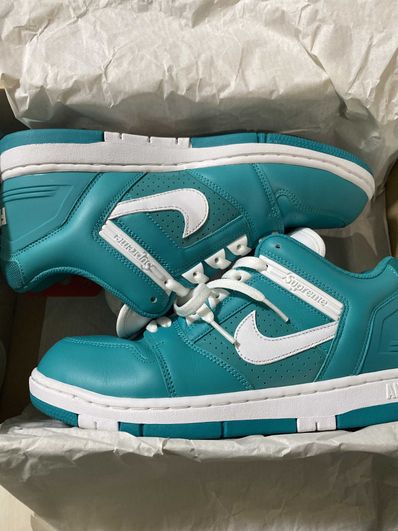Supreme × Nike SB Air Force 2 Low "New Emerald"