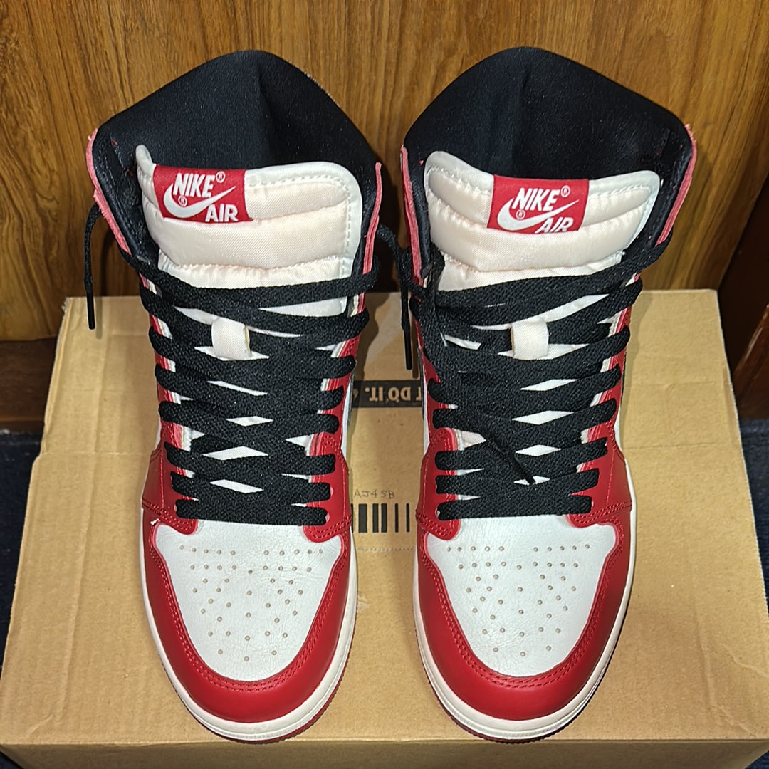 Nike Air Jordan 1 High OG "Lost & Found/Chicago"