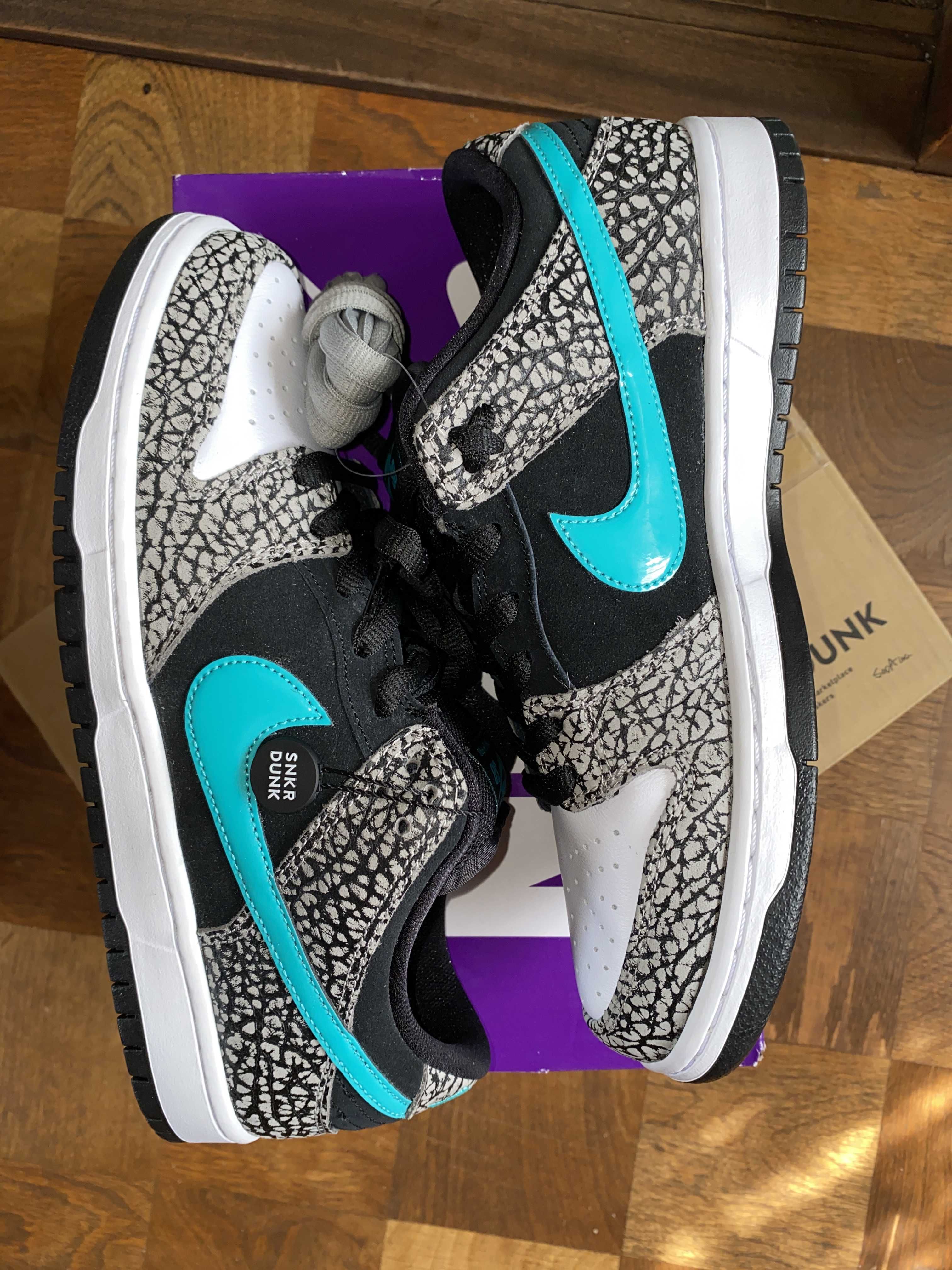 Nike SB Dunk Low "Elephant/Safari"