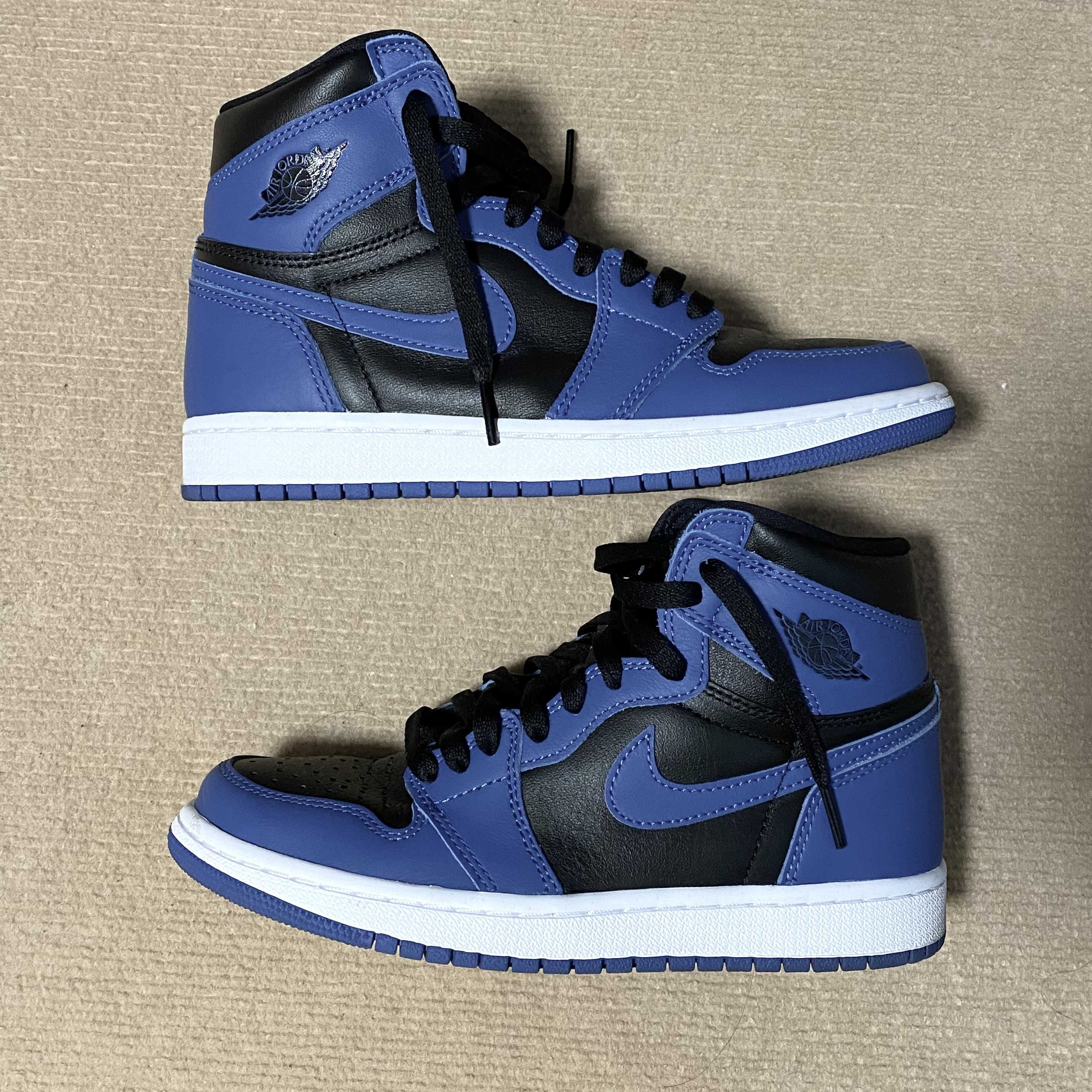 Nike Air Jordan 1 Retro High OG "Dark Marina Blue"