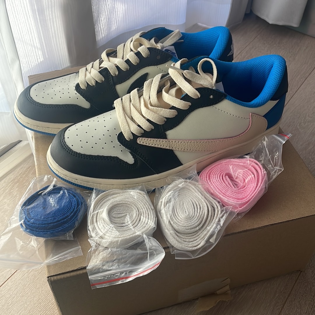 Travis Scott × fragment design × Nike Air Jordan 1 Low OG SP "Military Blue"