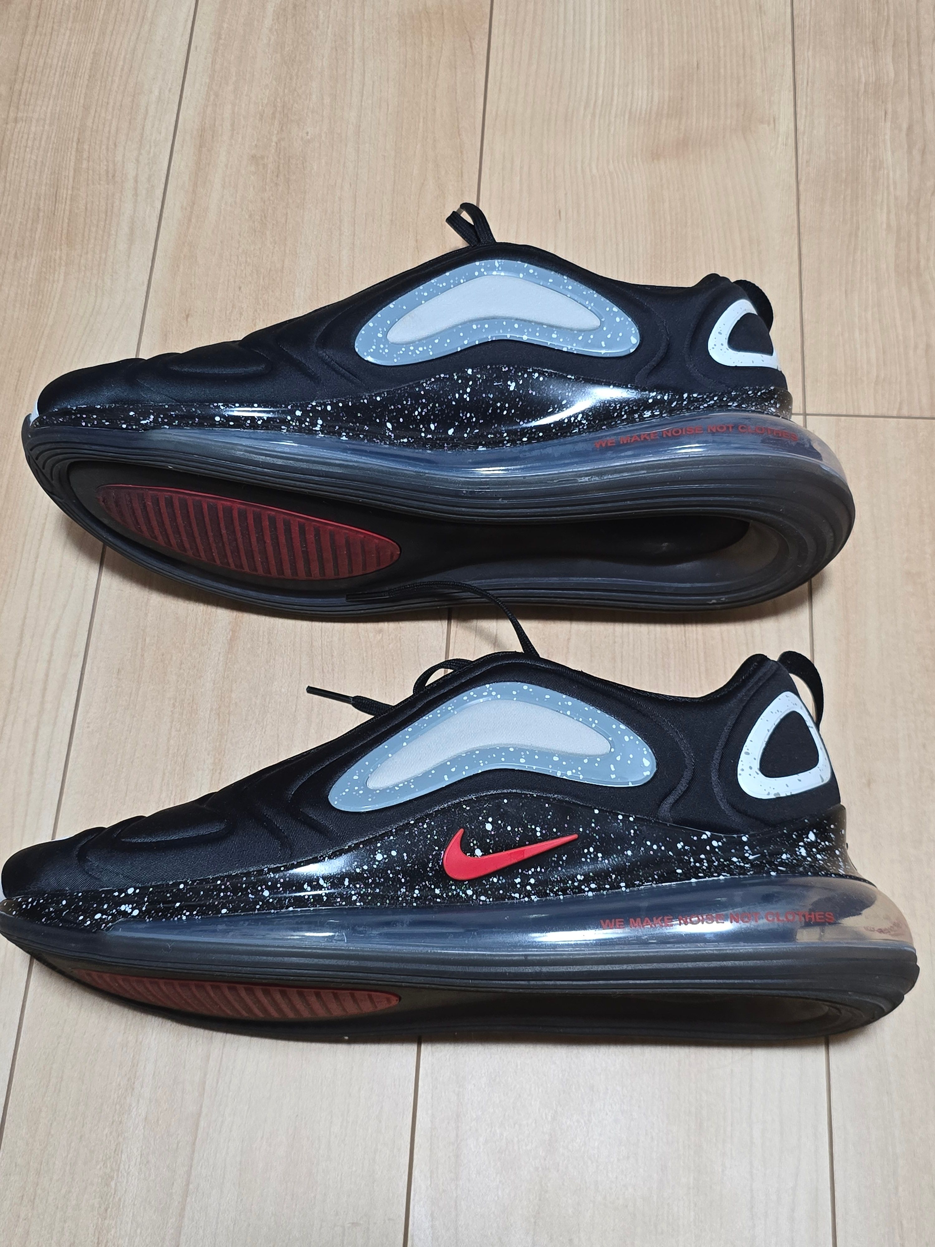 UNDERCOVER × NIKE AIR MAX 720 "BLACK"