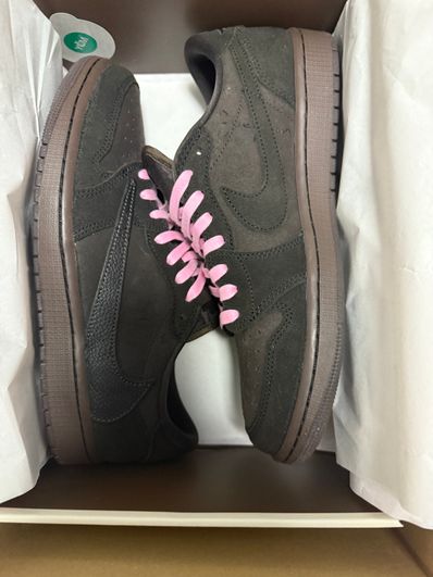 Travis Scott × Nike Air Jordan 1 Low OG SP "Velvet Brown and Dark Mocha"