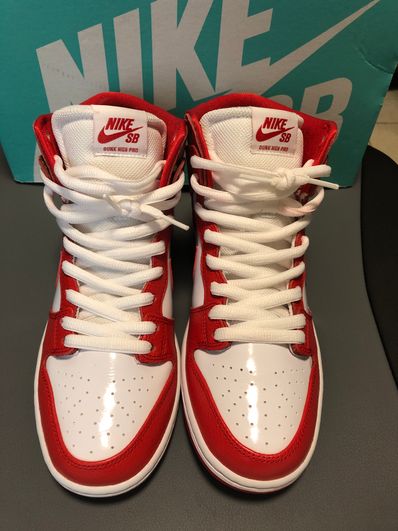 Nike SB Dunk High Pro Future Court "University Red"