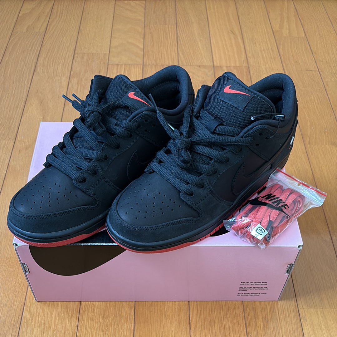 ナイキ SB ダンク ロー TRD QS 