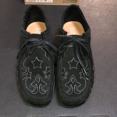 Supreme × Clarks Wallabee "Black"