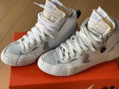 sacai × NIKE BLAZER MID "WHITE/WOLF GREY"