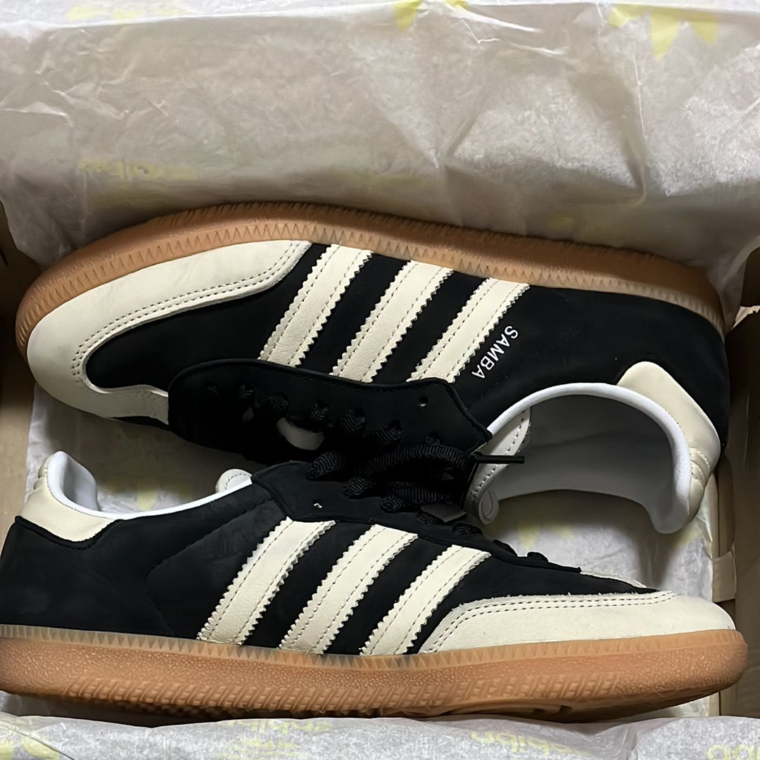 adidas Women's Samba OG "Core Black/Wonder White/Silver Metallic"