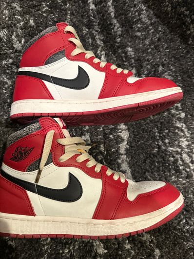 Nike Air Jordan 1 High OG "Lost & Found/Chicago"
