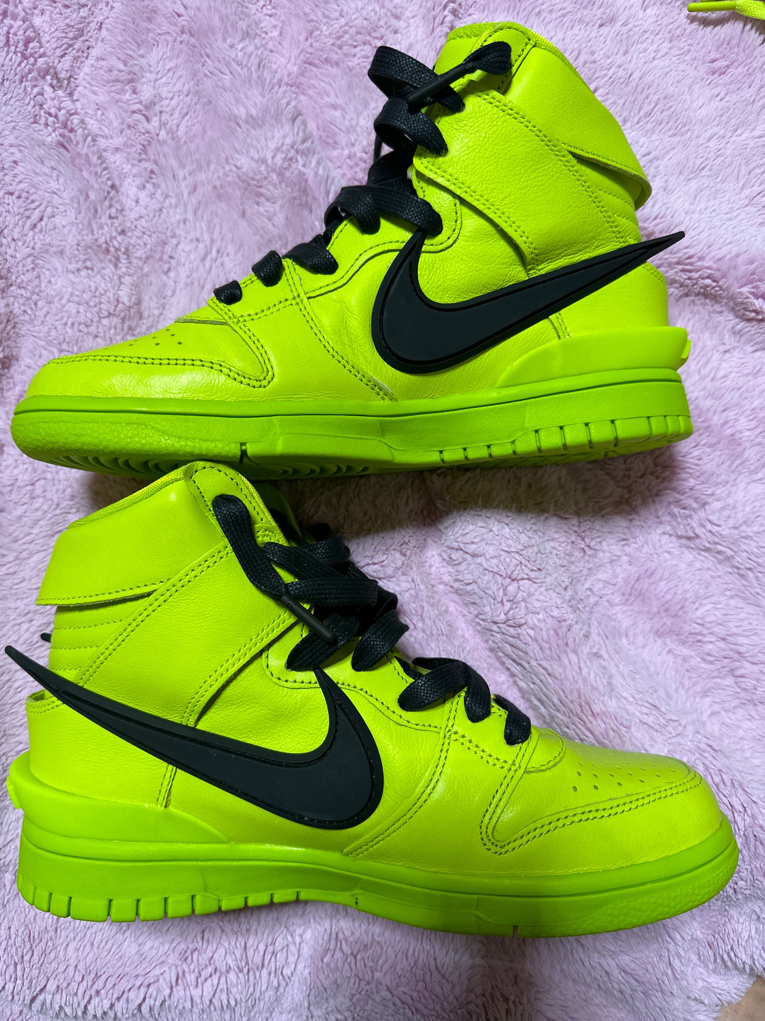 AMBUSH × NIKE DUNK HIGH "FLASH LIME"