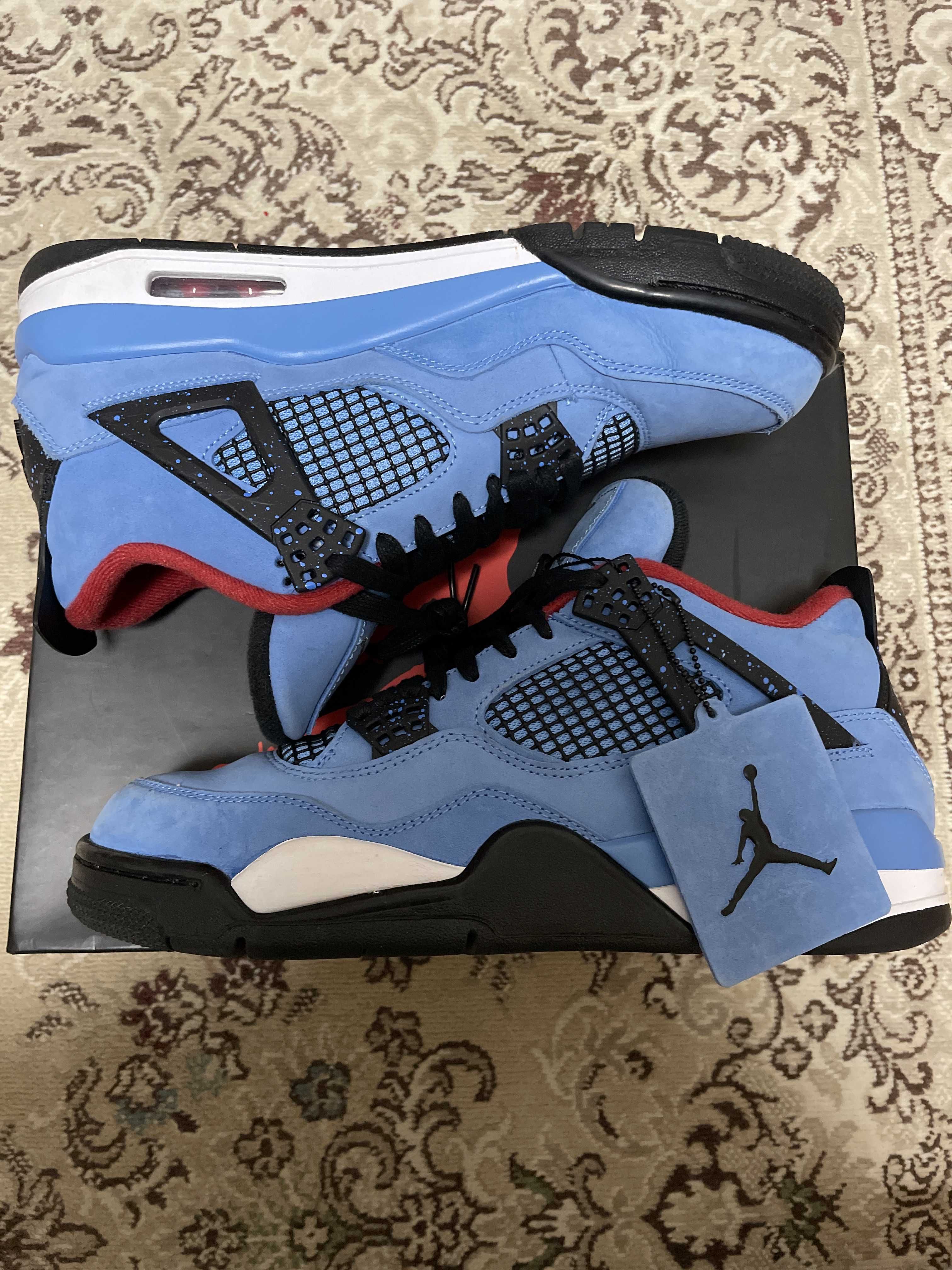 Travis Scott × Nike Air Jordan 4 Retro Cactus Jack "University Blue"