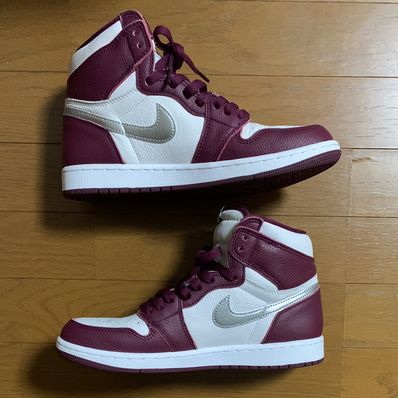 Nike Air Jordan 1 High OG "Bordeaux"