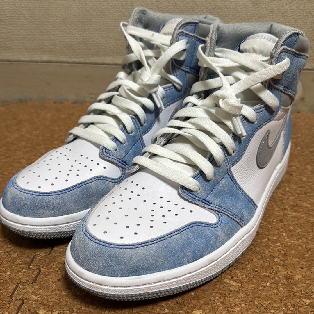 Nike Air Jordan 1 High OG "Hyper Royal"