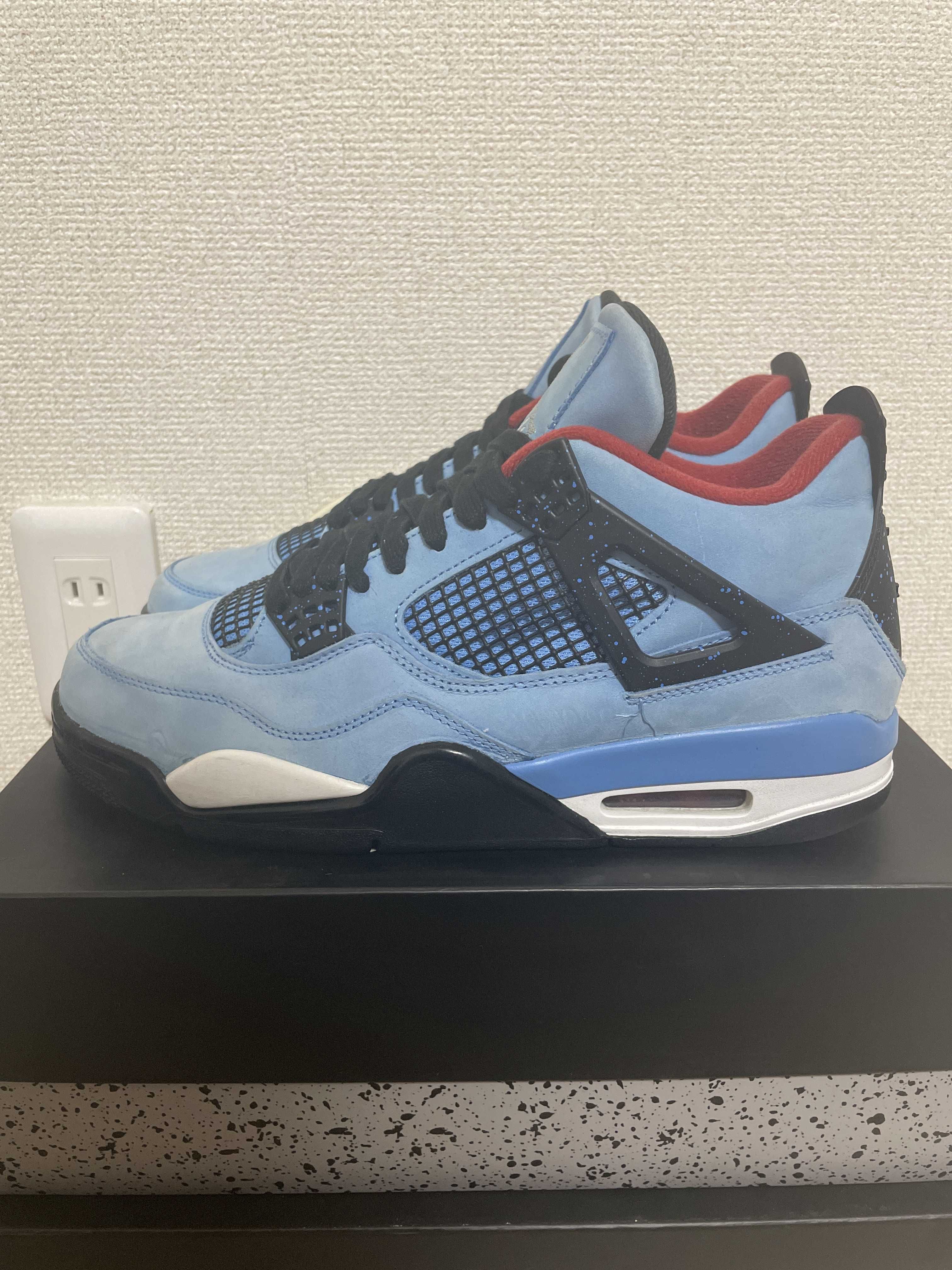Travis Scott × Nike Air Jordan 4 Retro Cactus Jack "University Blue"