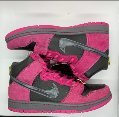 Run The Jewels × Nike SB Dunk High "Active Pink and Black"