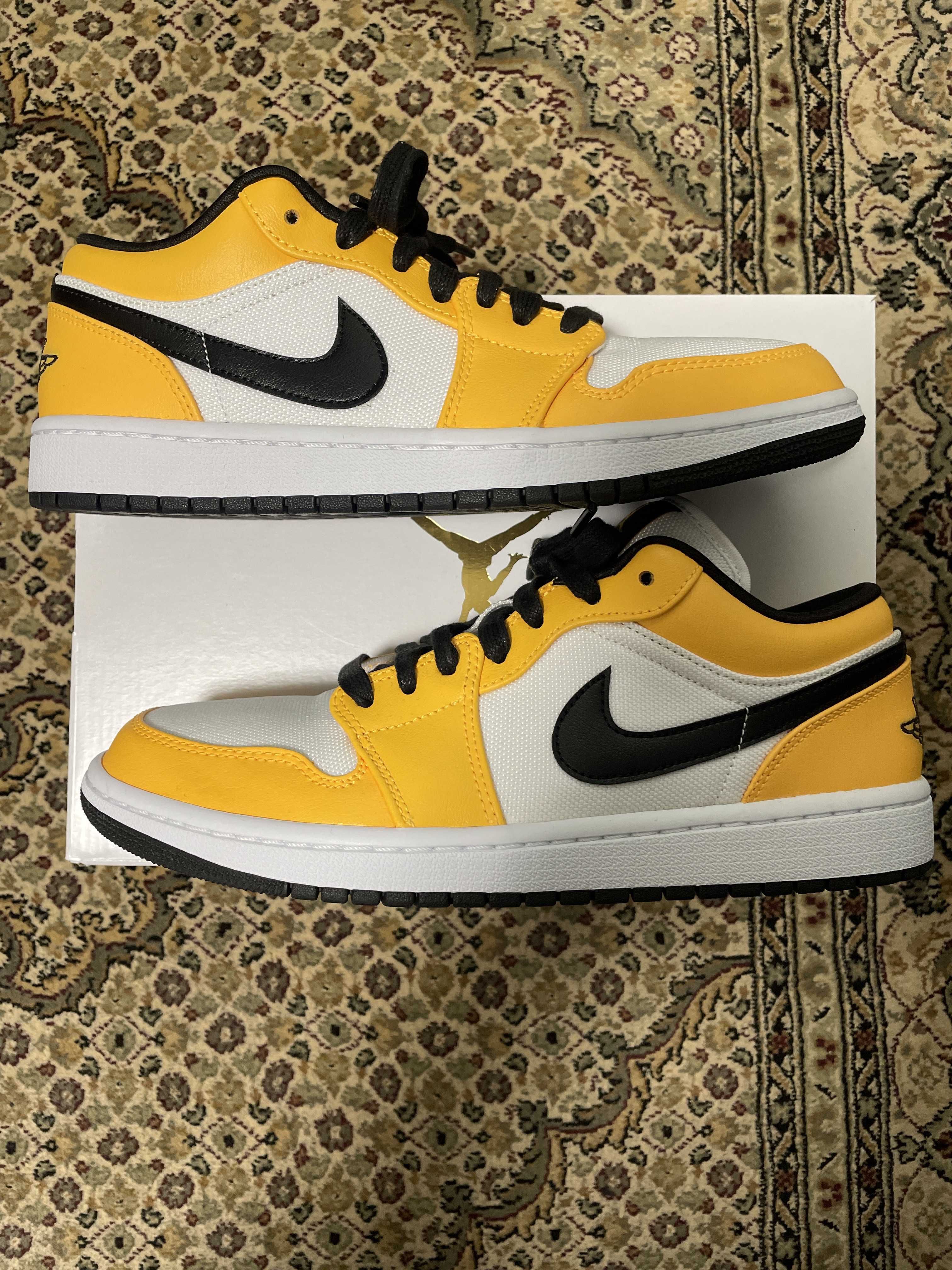 Nike Women's Air Jordan 1 Low SE "Laser Orange Black"