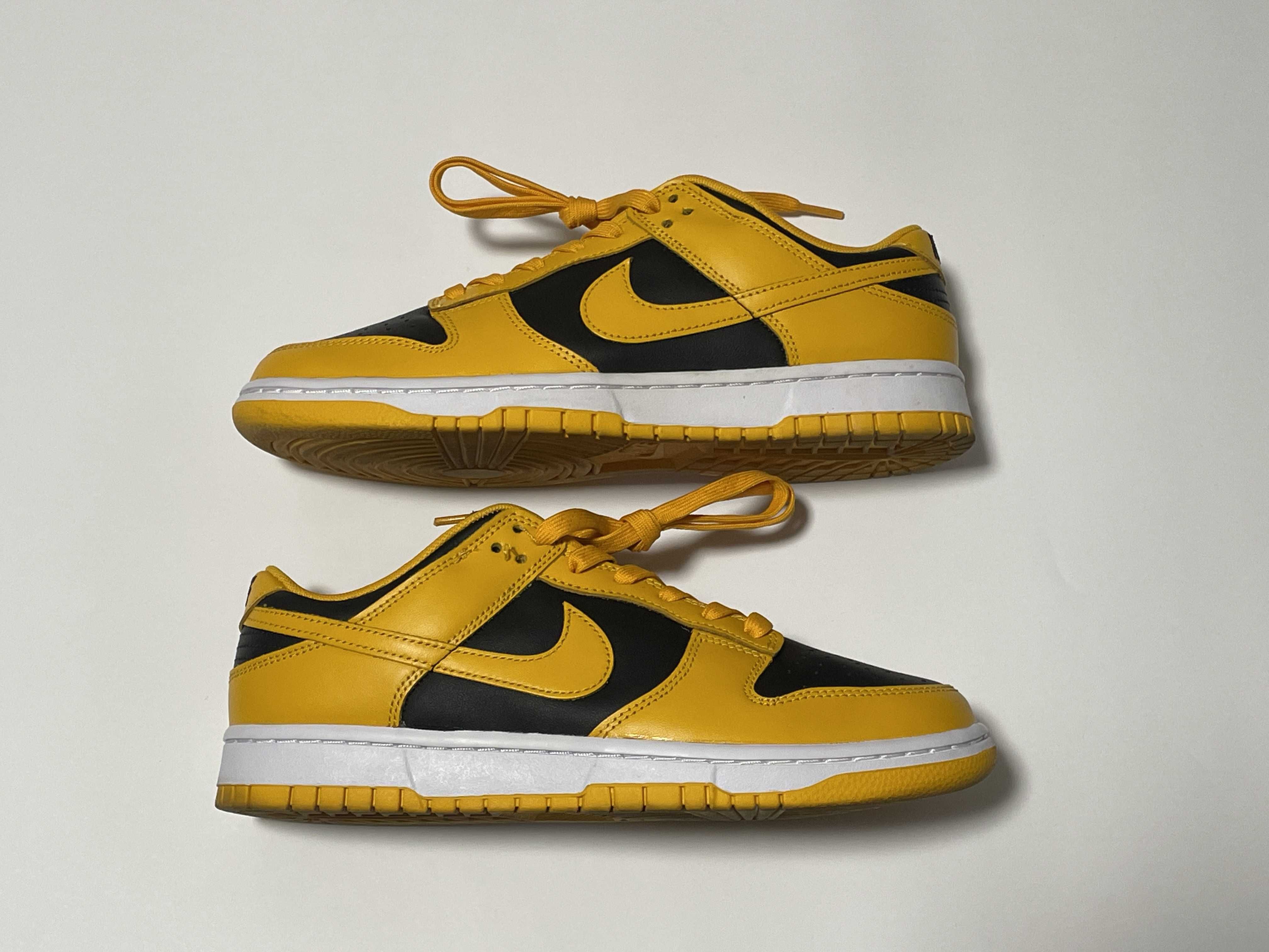 Nike Dunk Low "Championship Goldenrod"