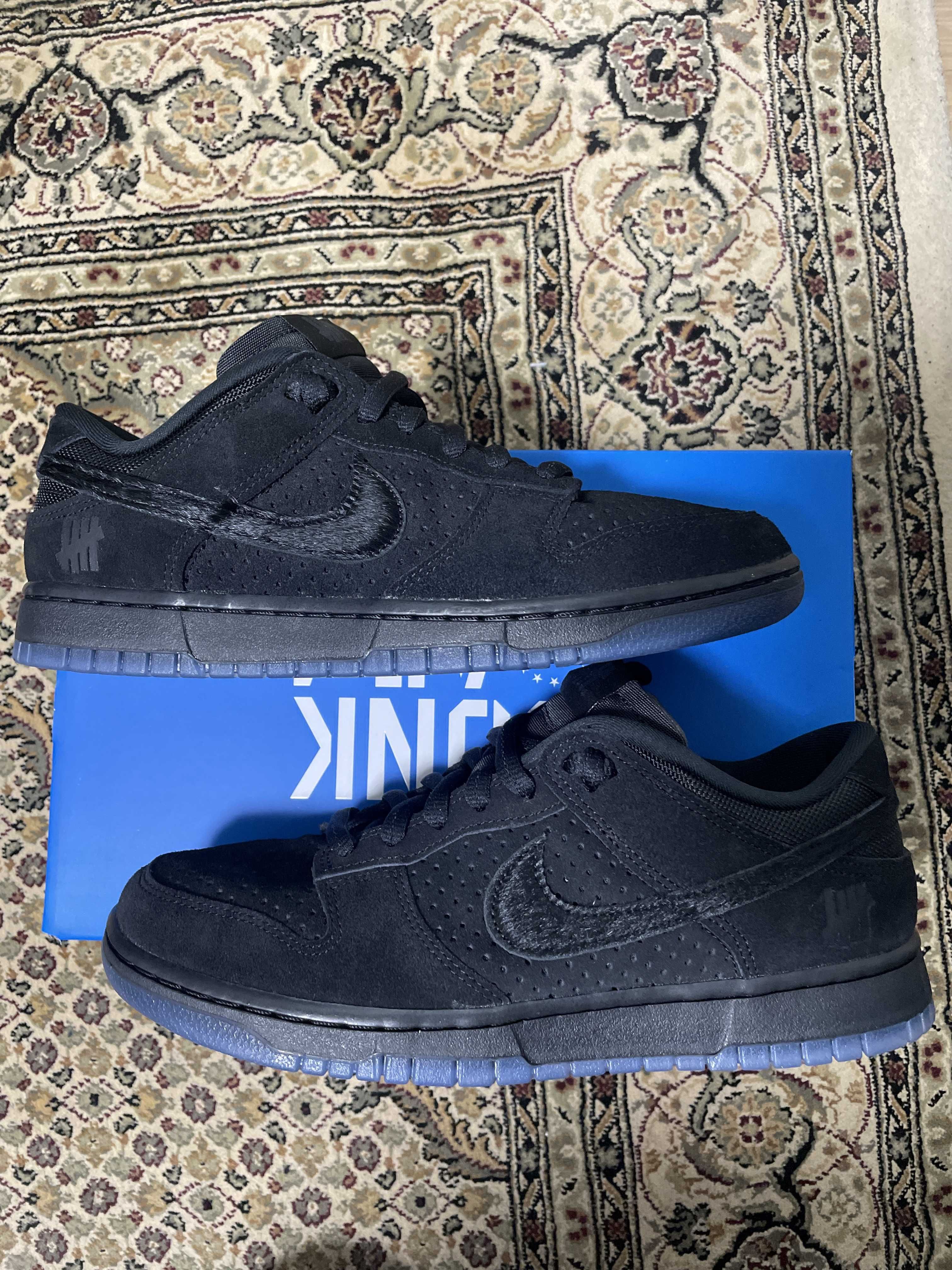 UNDEFEATED × Nike Dunk Low SP "5 ON IT"