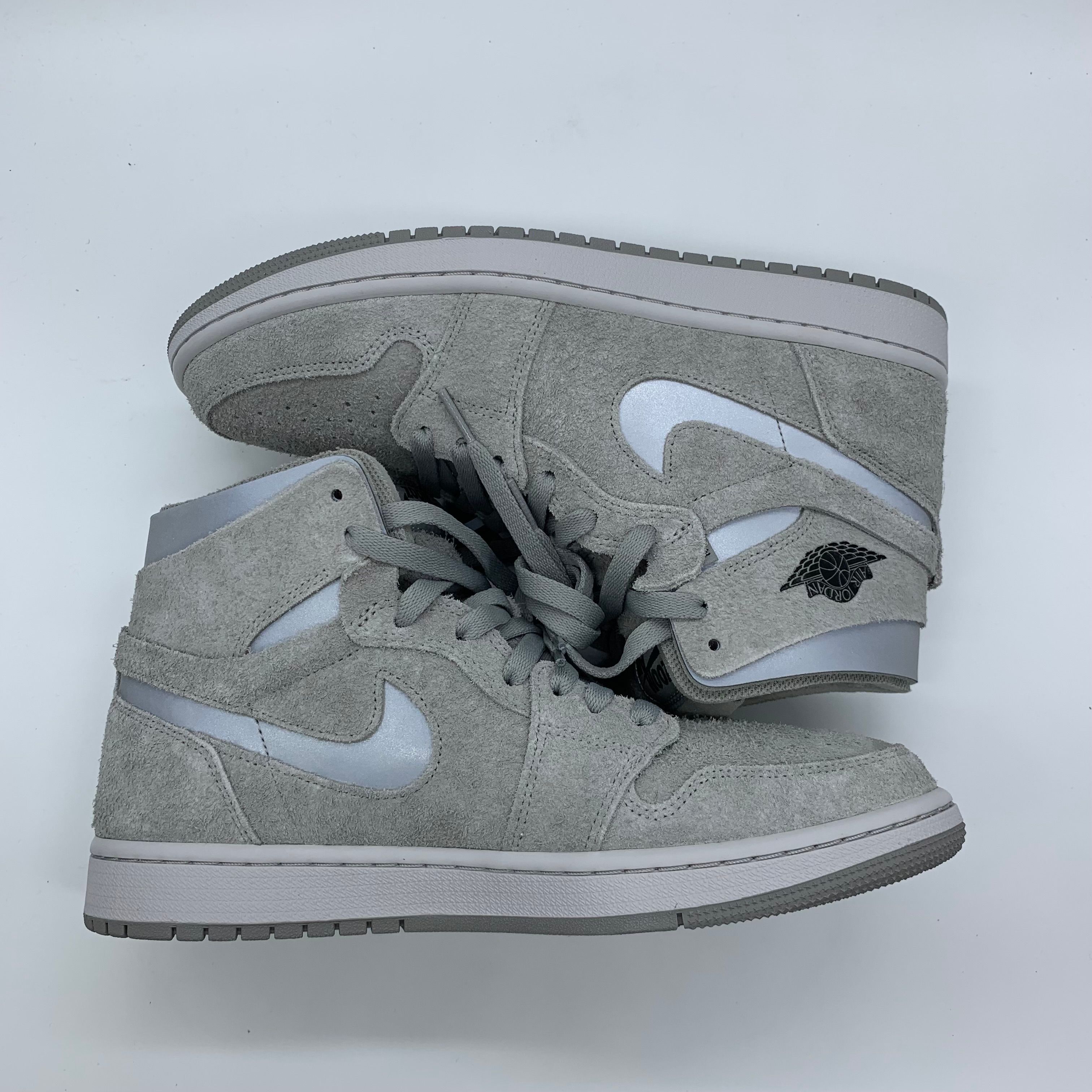 Nike Women's Air Jordan 1 High Zoom Comfort "Metallic Silver"